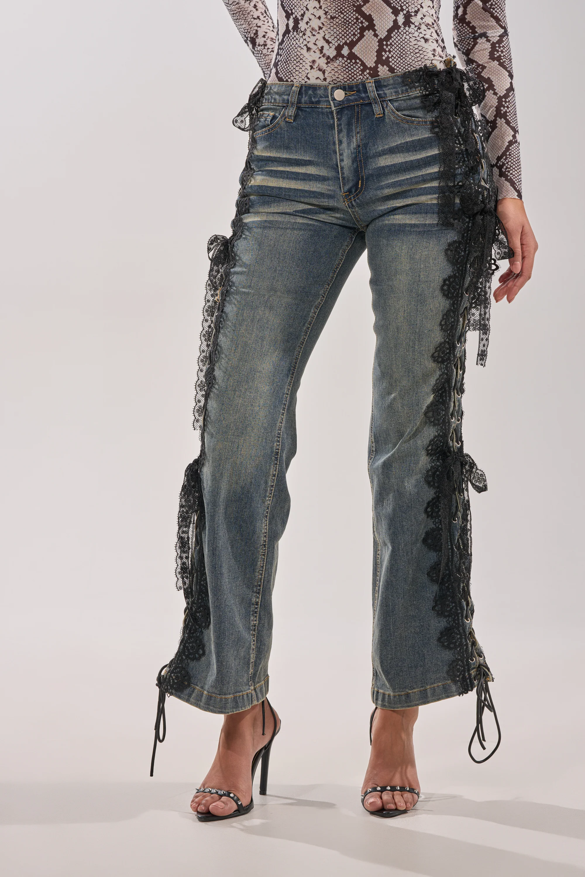 ELIJAH FLARE LACE DENIM - Image 2