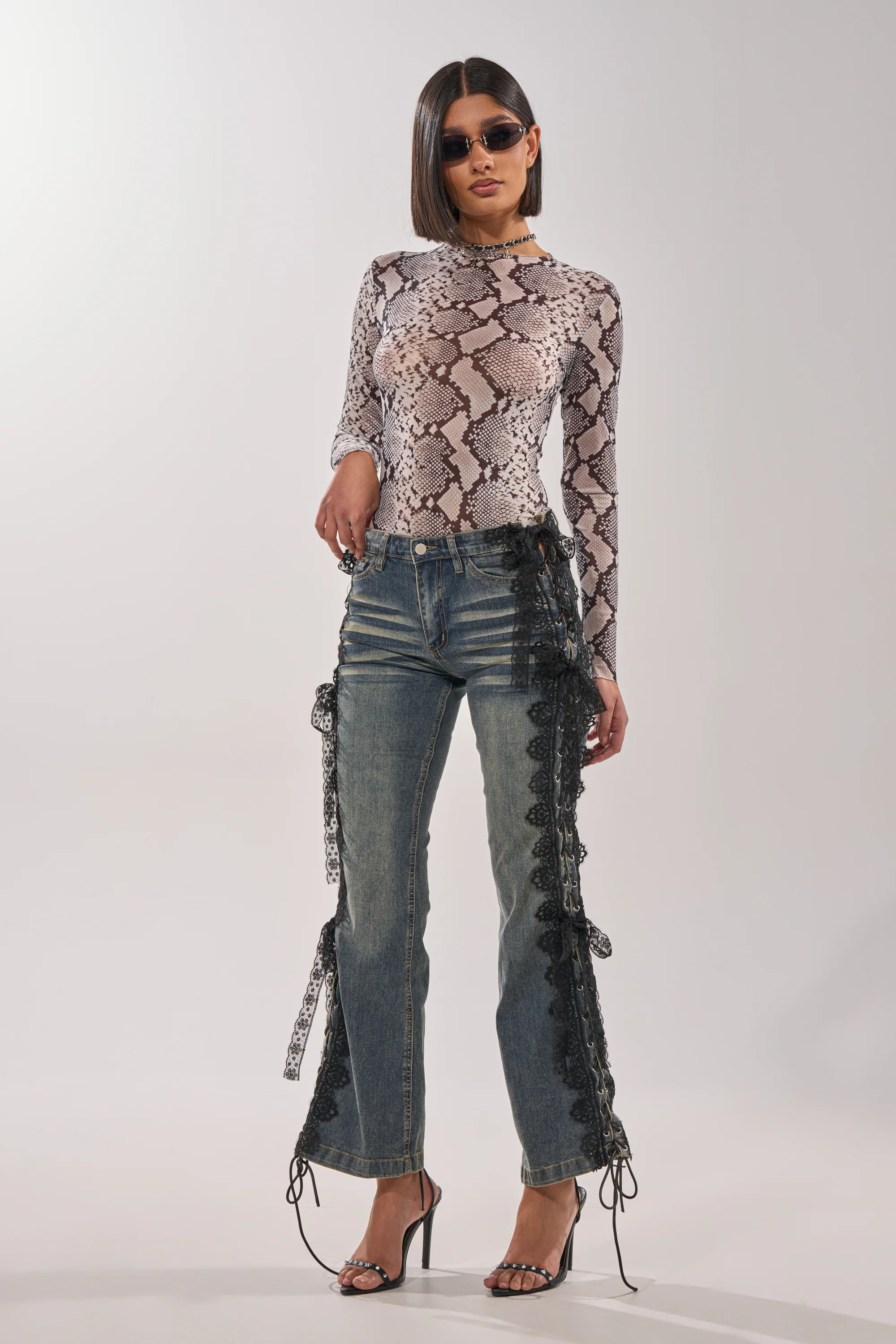 ELIJAH FLARE LACE DENIM - Image 5