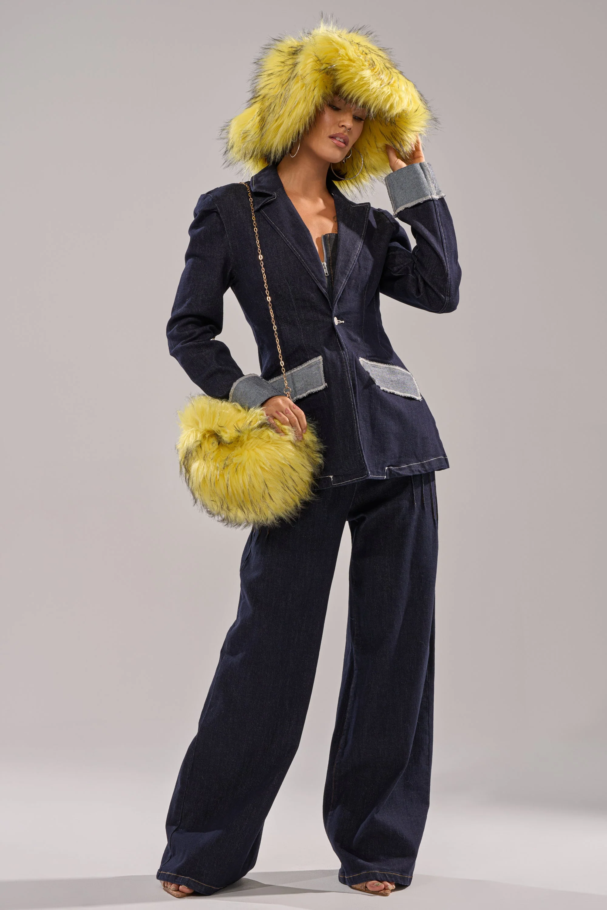 ELLIE FAUX FUR PURSE - Image 4