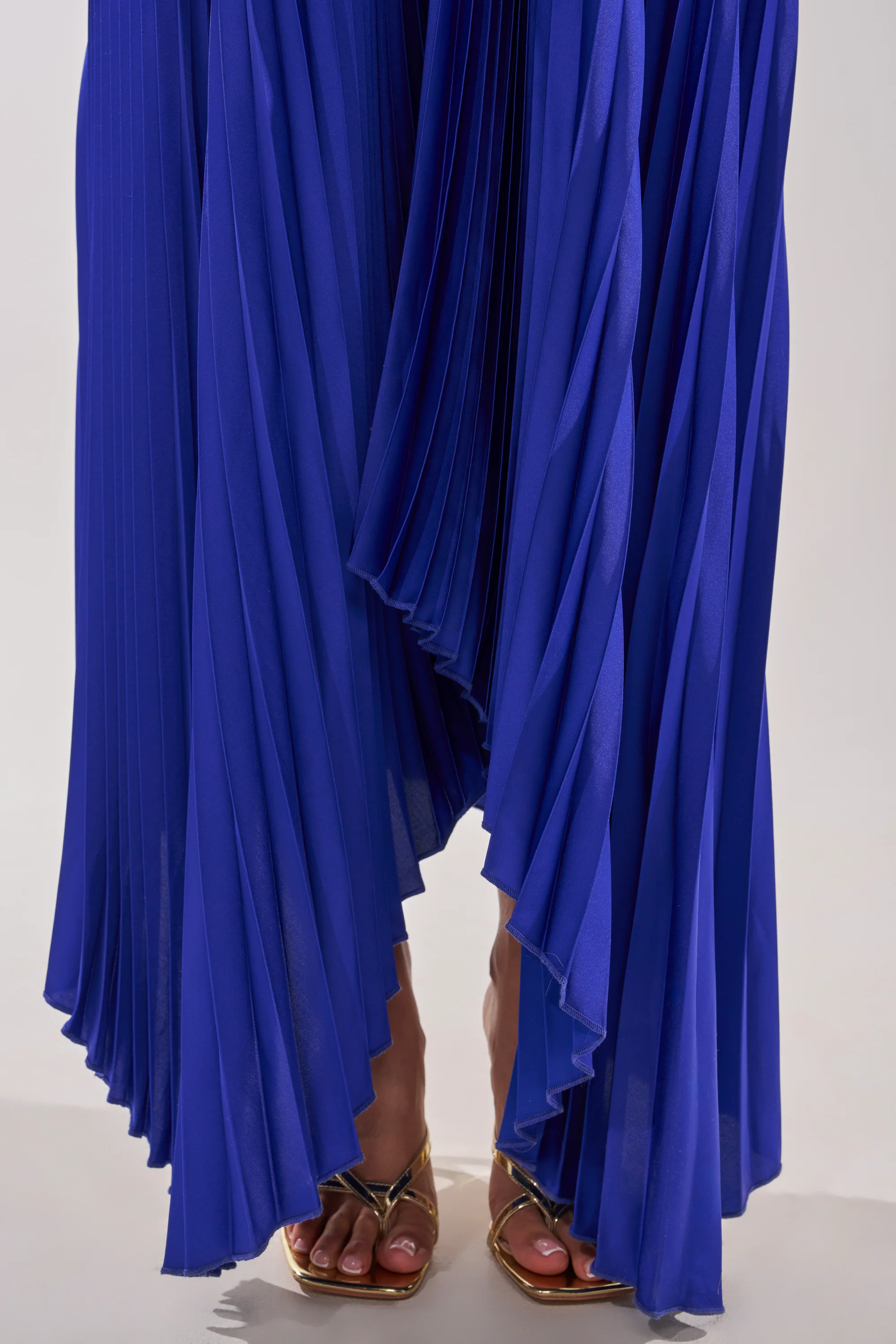 EMERALD DREAM SLEEVELESS MAXI DRESS IN BLUE - Image 6