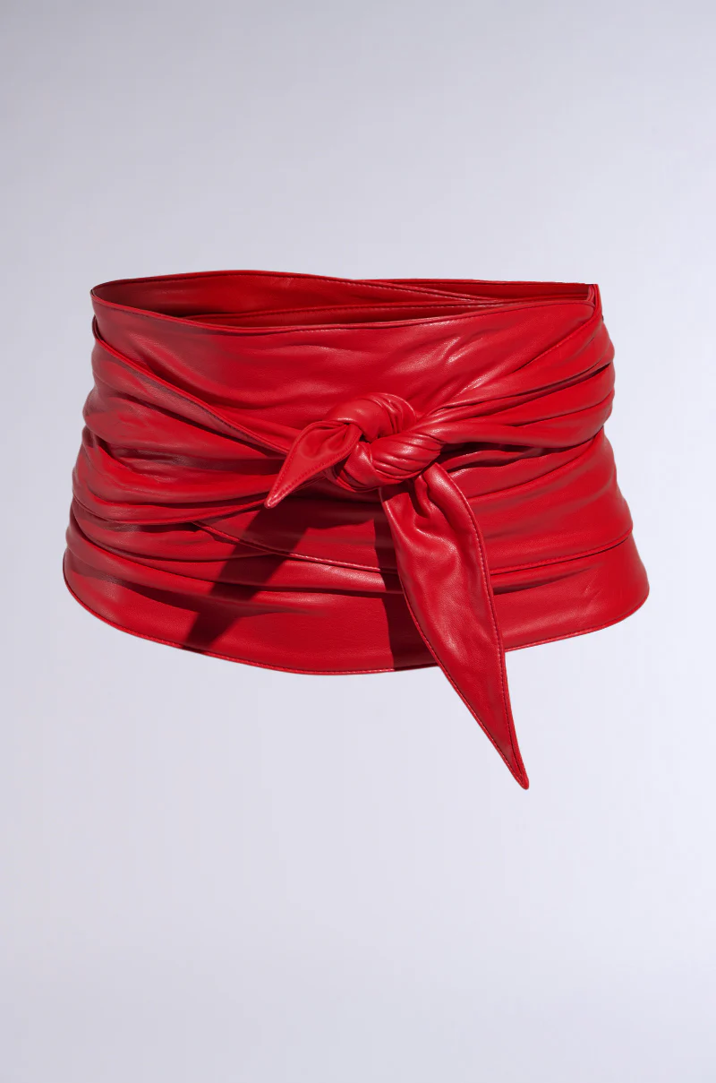 ESSENTIAL WRAP AROUND PU BELT IN RED - Image 3