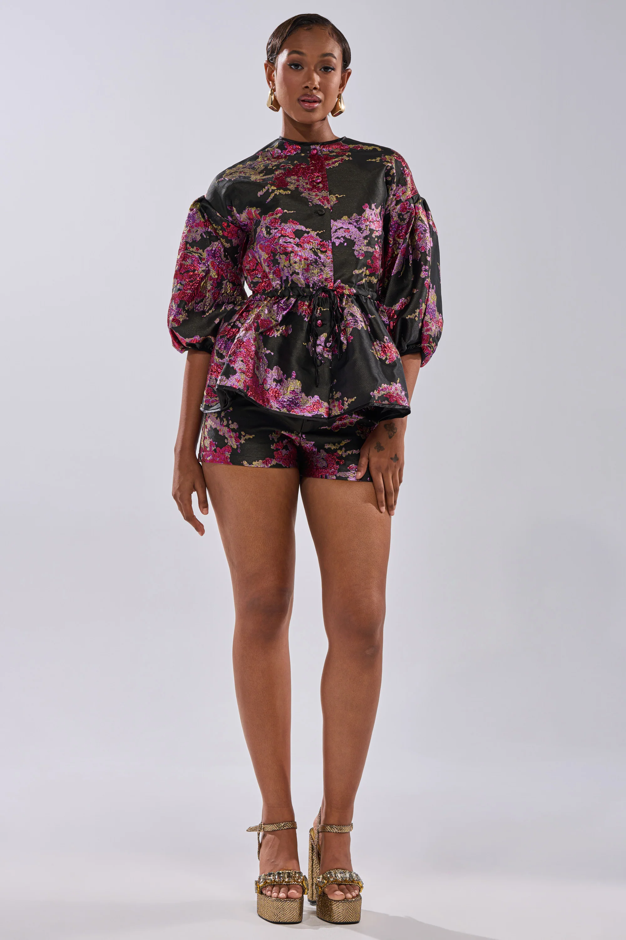 ETHEREAL BROCADE SHORT SLEEVE BLOUSE IN PINK - Image 6