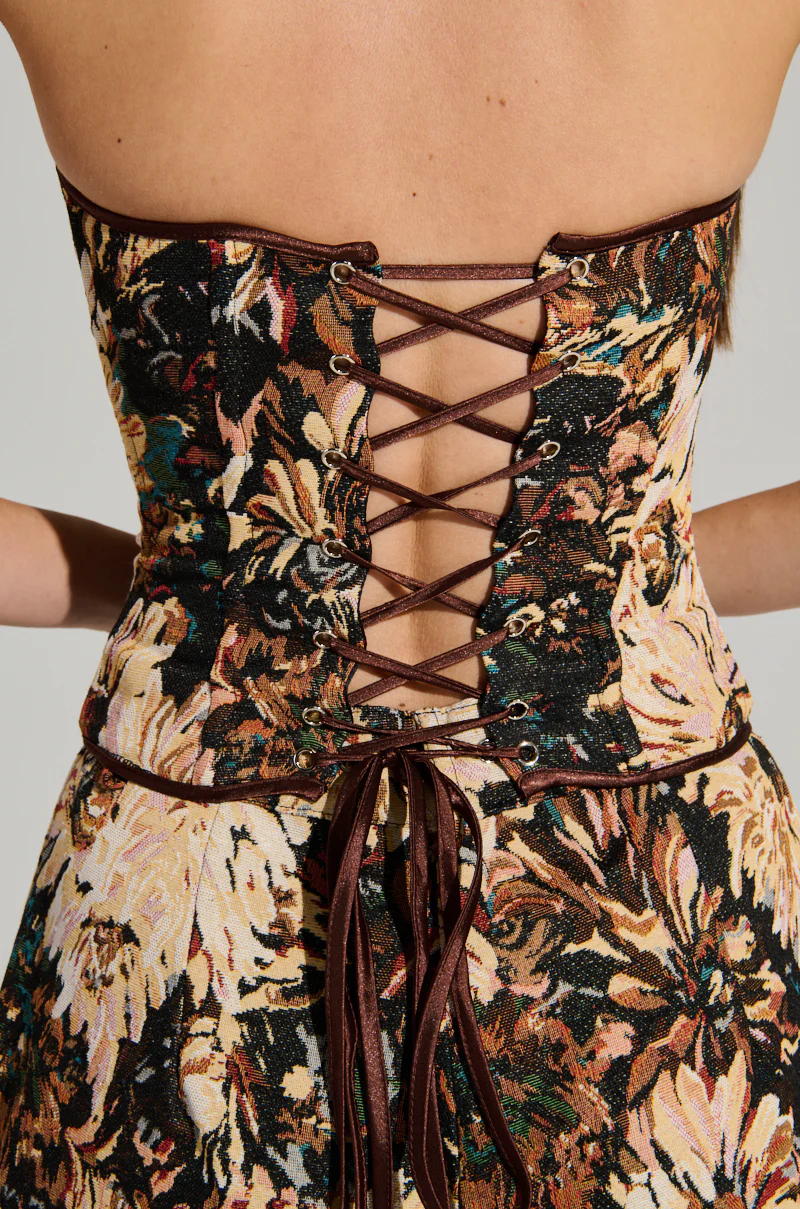 FANTASY CAPTURED CORSET - Image 9