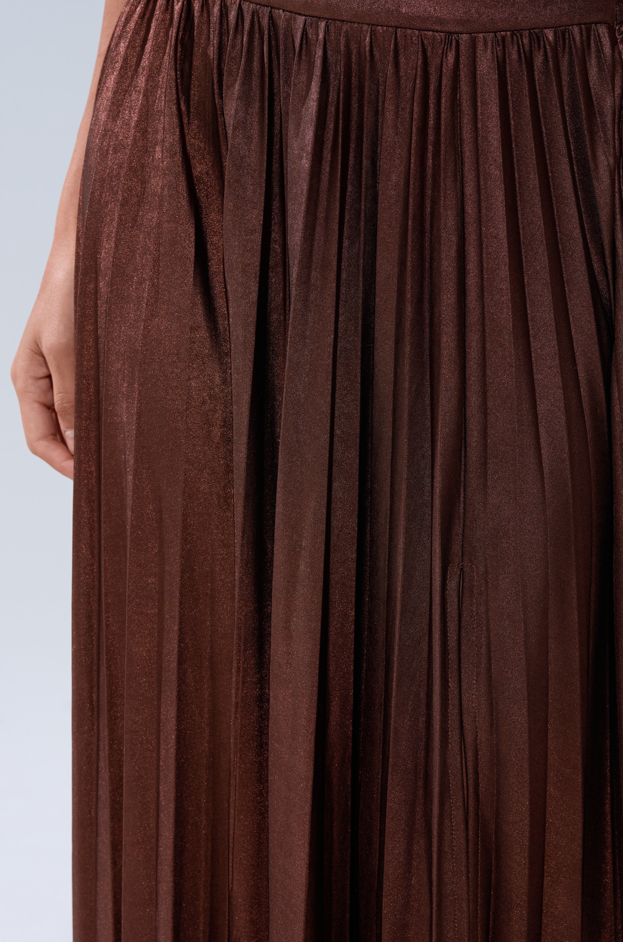 FARAH SLINKY PLEATED MAXI SKIRT - Image 7
