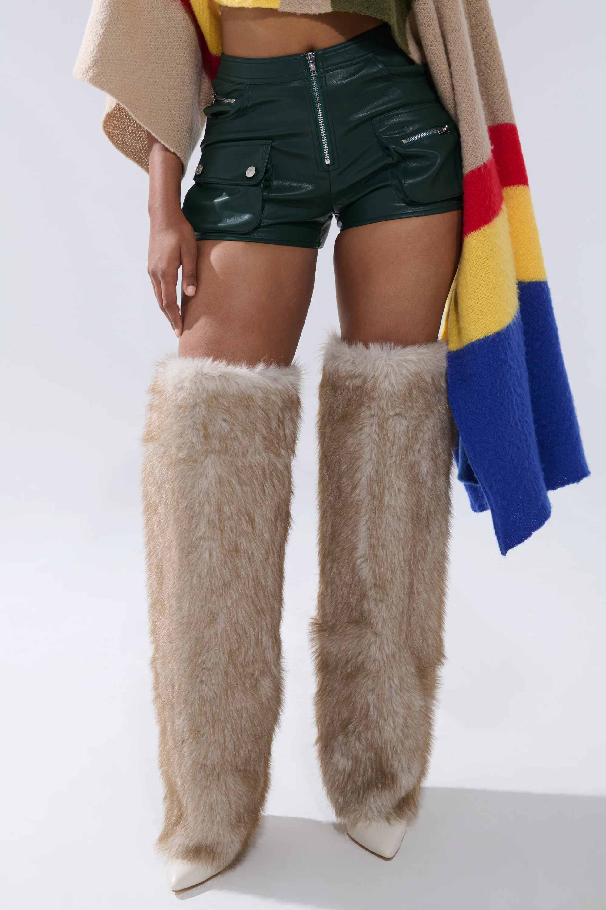 FAUX LEATHER MINI CARGO SHORTS - Image 2