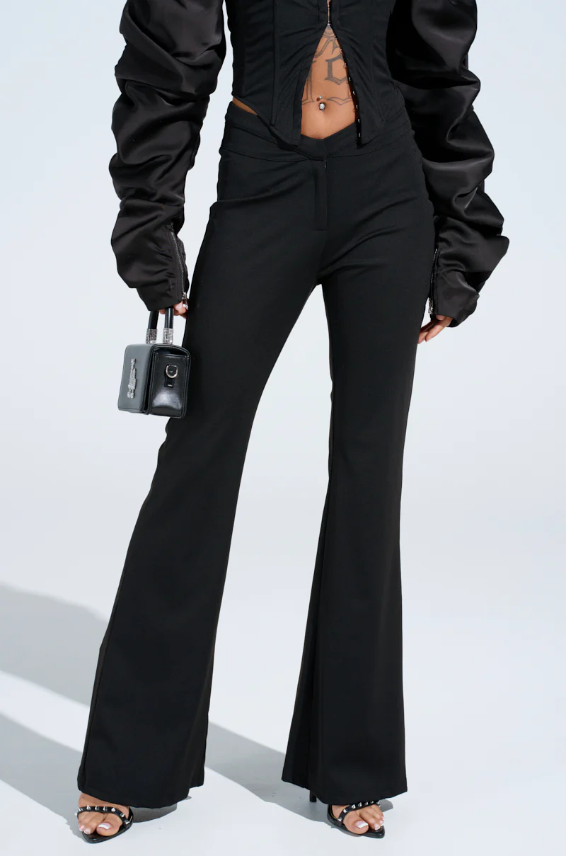 FEELING EXTRA FLARE PANT