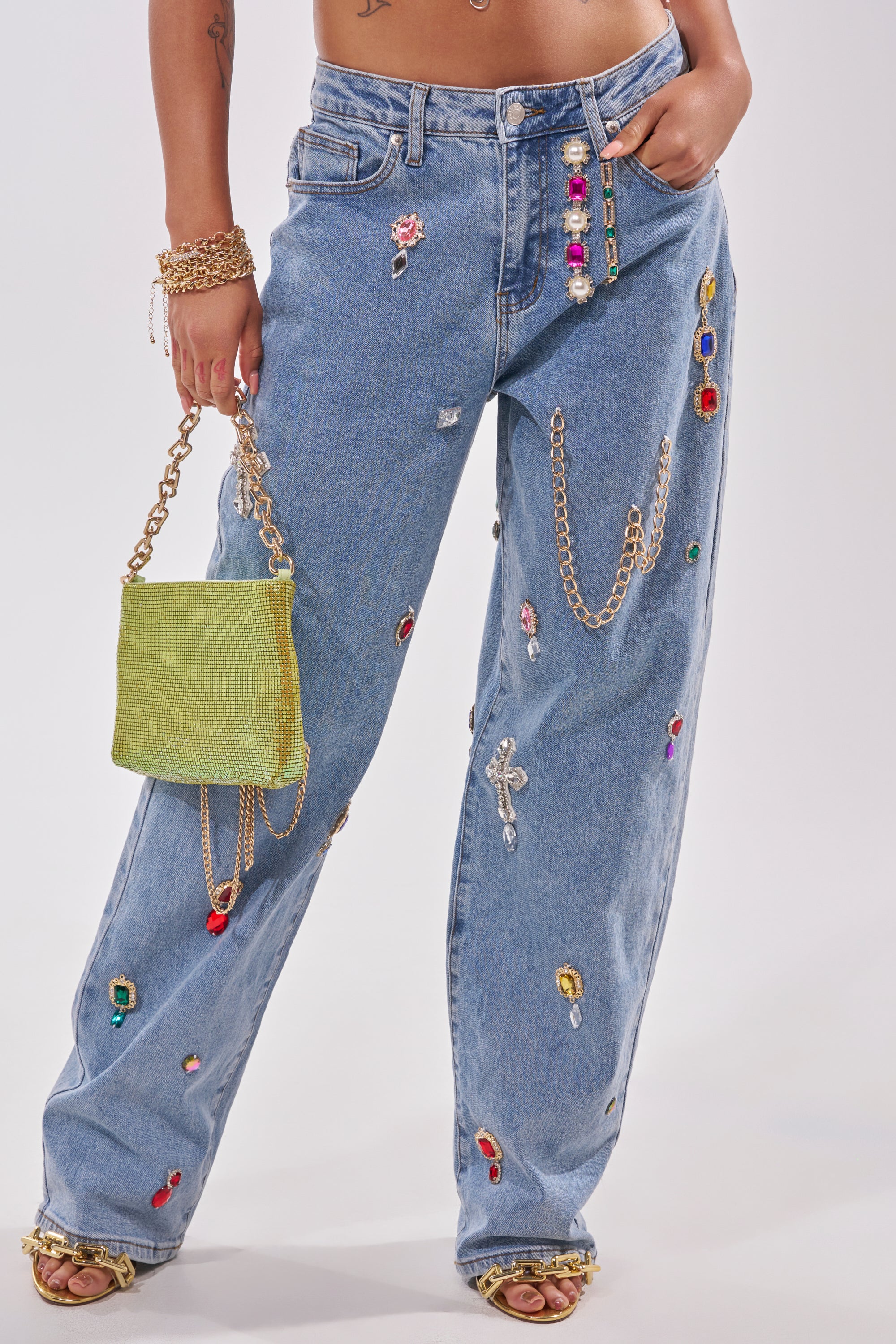 FEELING THE DIFFERENCE EMBELLISHED RELAXED DENIM - Image 3
