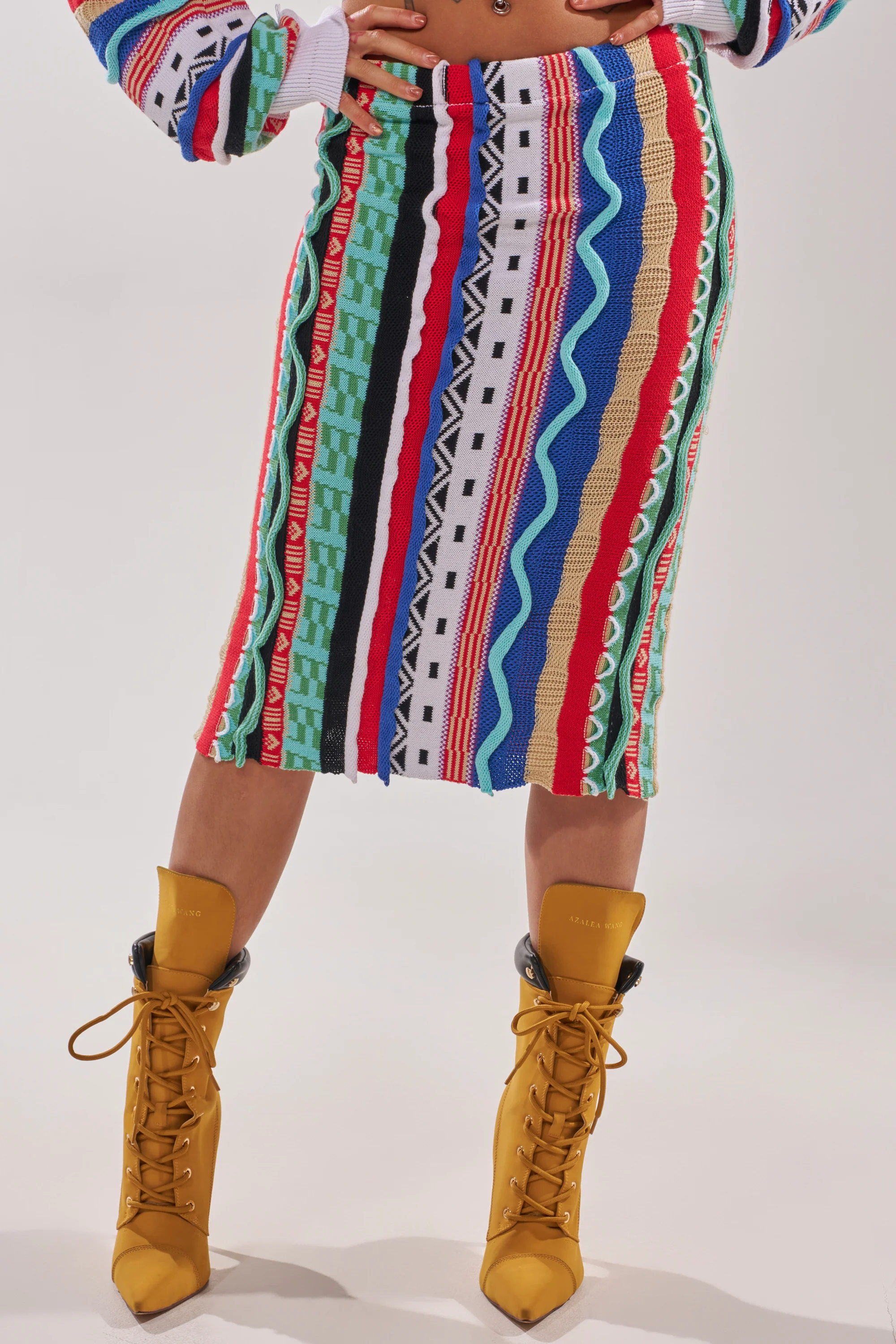 FEELING THE VIBES MAXI SKIRT - Image 2