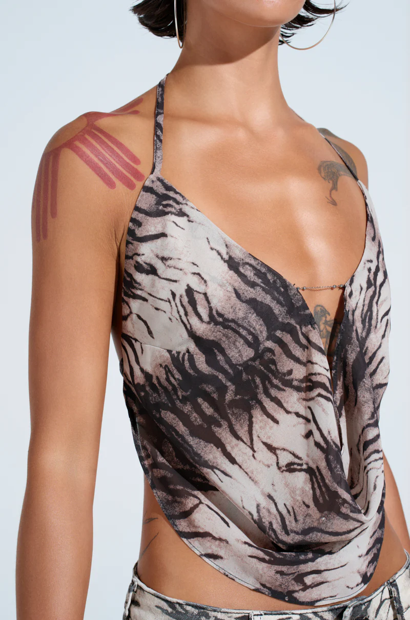 FEELING WILD DRAPE BLOUSE - Image 10