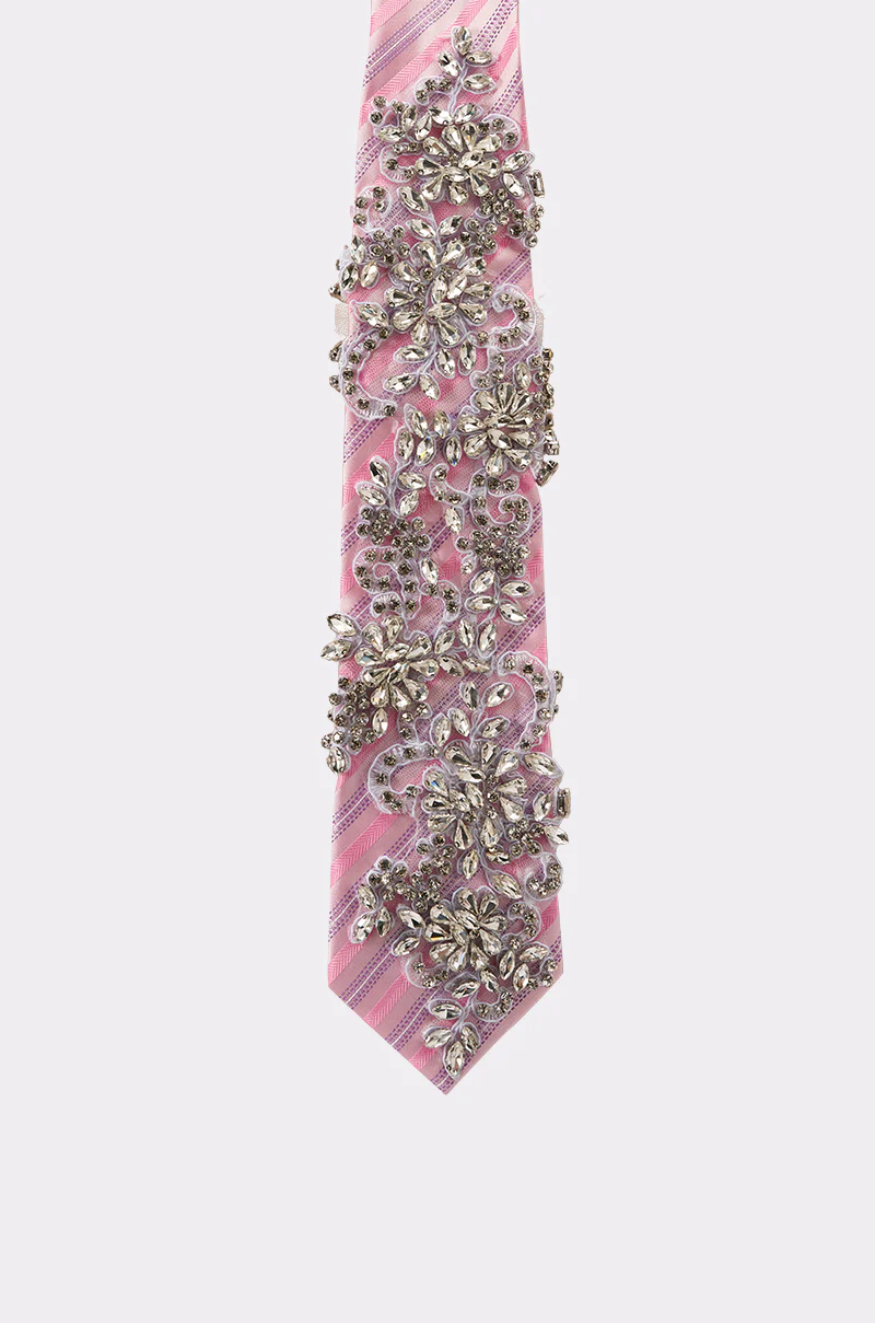 FEMME APPLIQUE TIE - Image 6