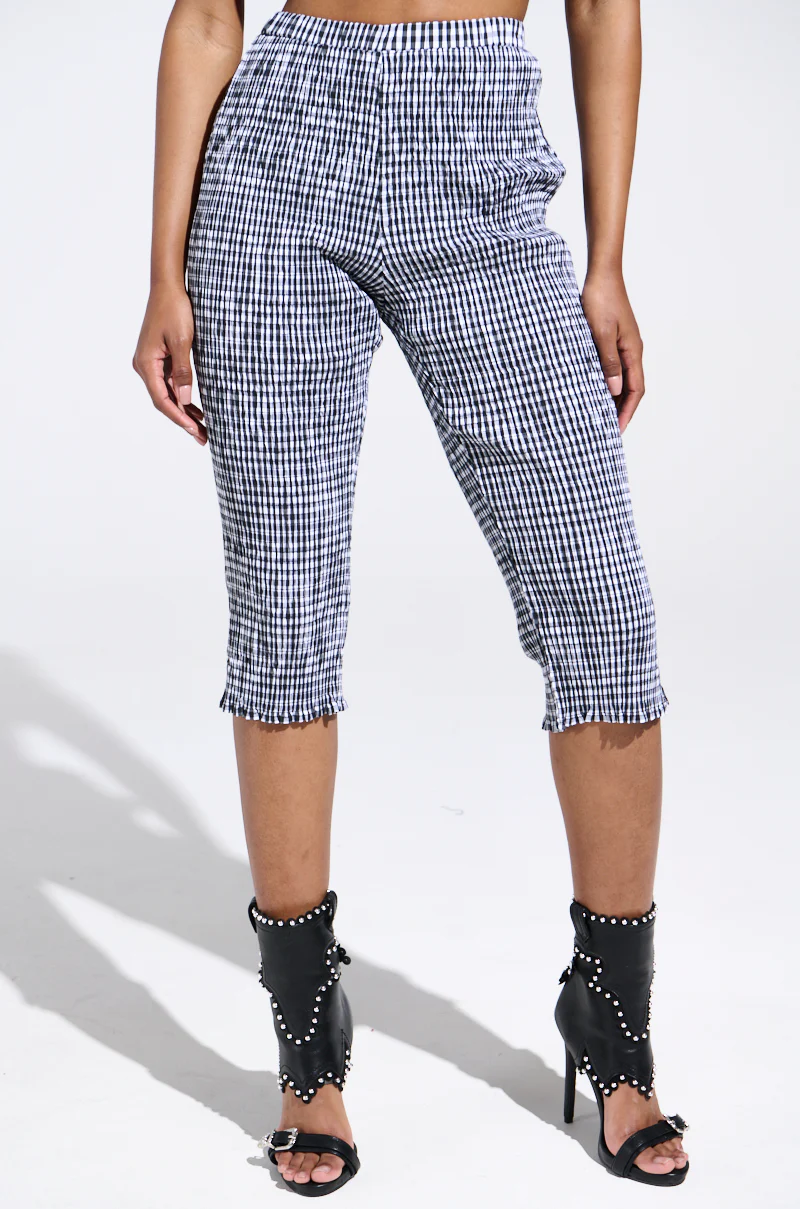 FLOWER CHILD RUFFLE CAPRI - Image 3
