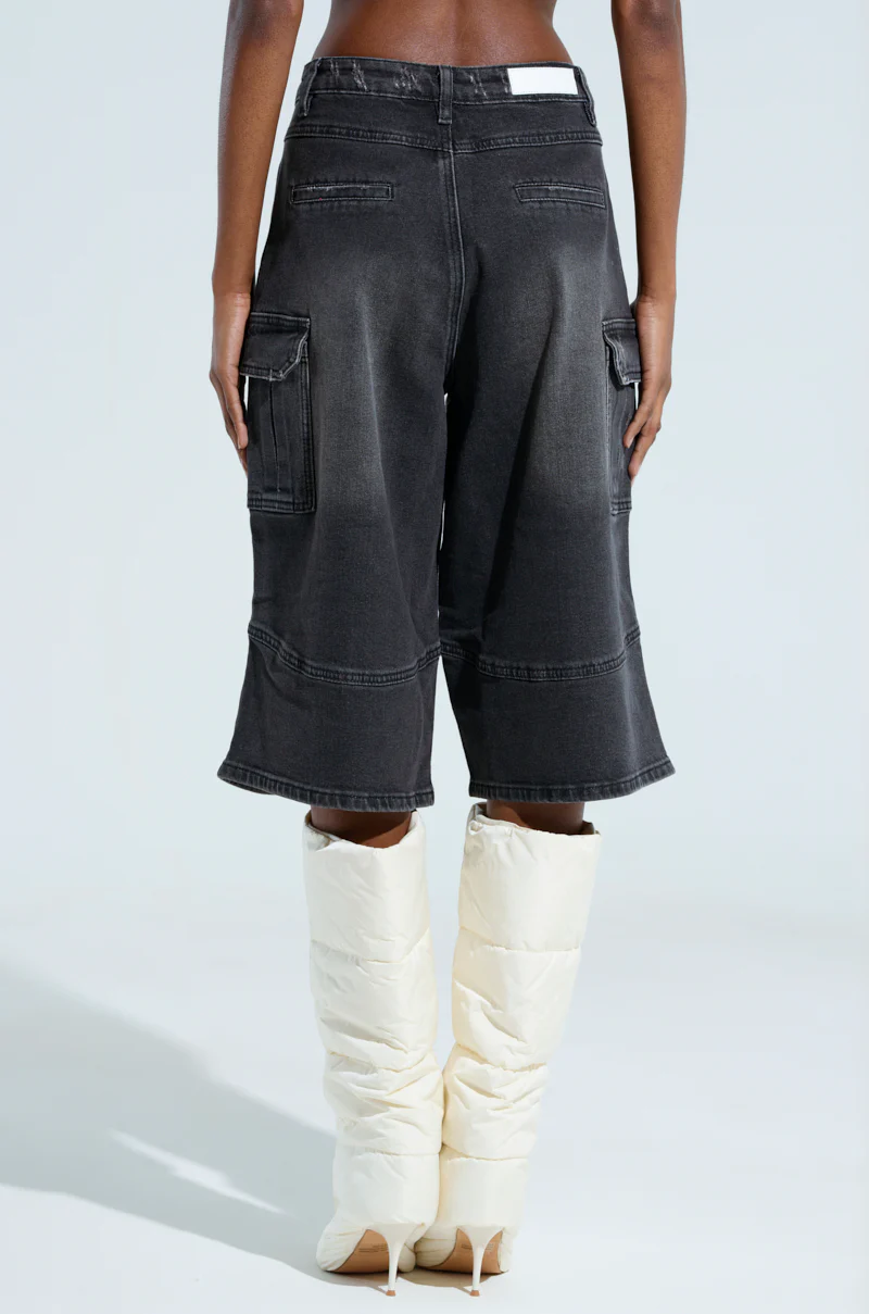 FORGET ME NOT BLACK DENIM CARGO BERMUDA SHORT - Image 4