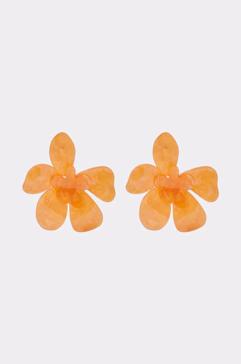 FRESH START FLOWER EARRING - Image 2