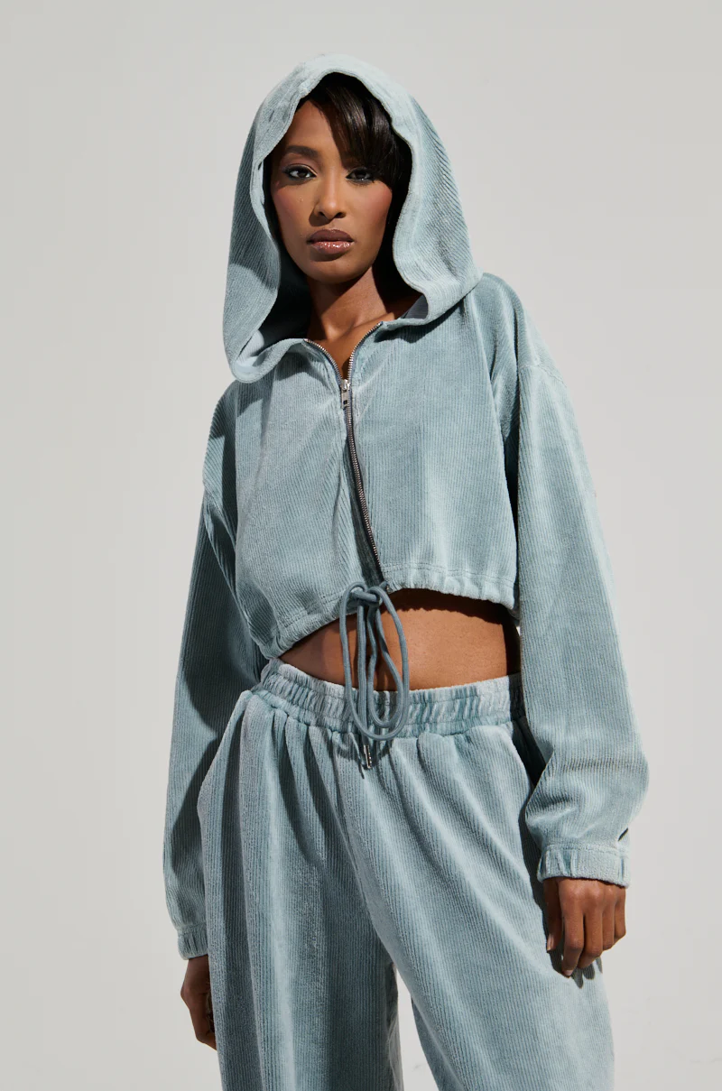 FREYA ZIP UP SWEATSHIRT - Image 4