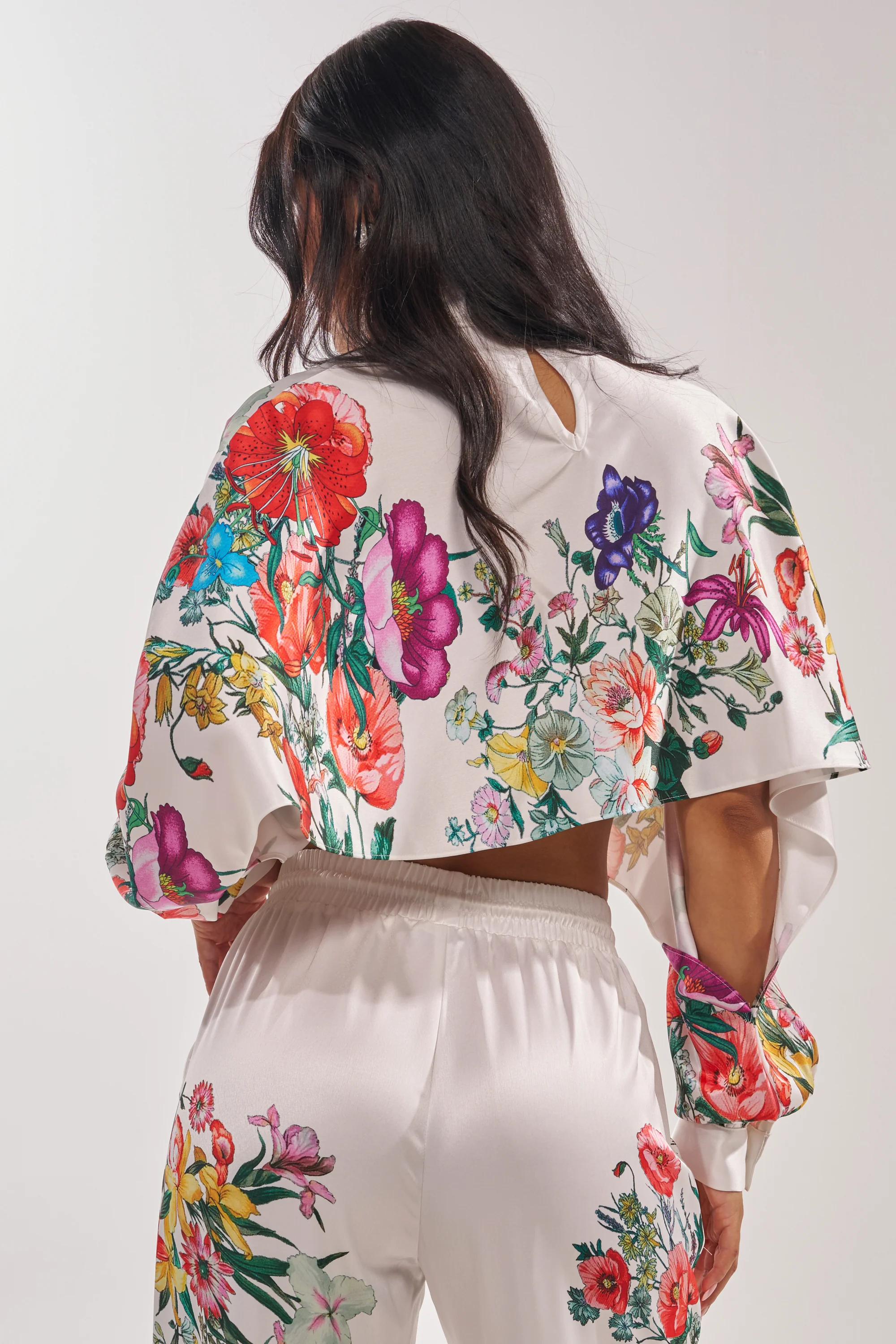 FULL BLOOM SATIN MOCK NECK BLOUSE IN WHITE - Image 5
