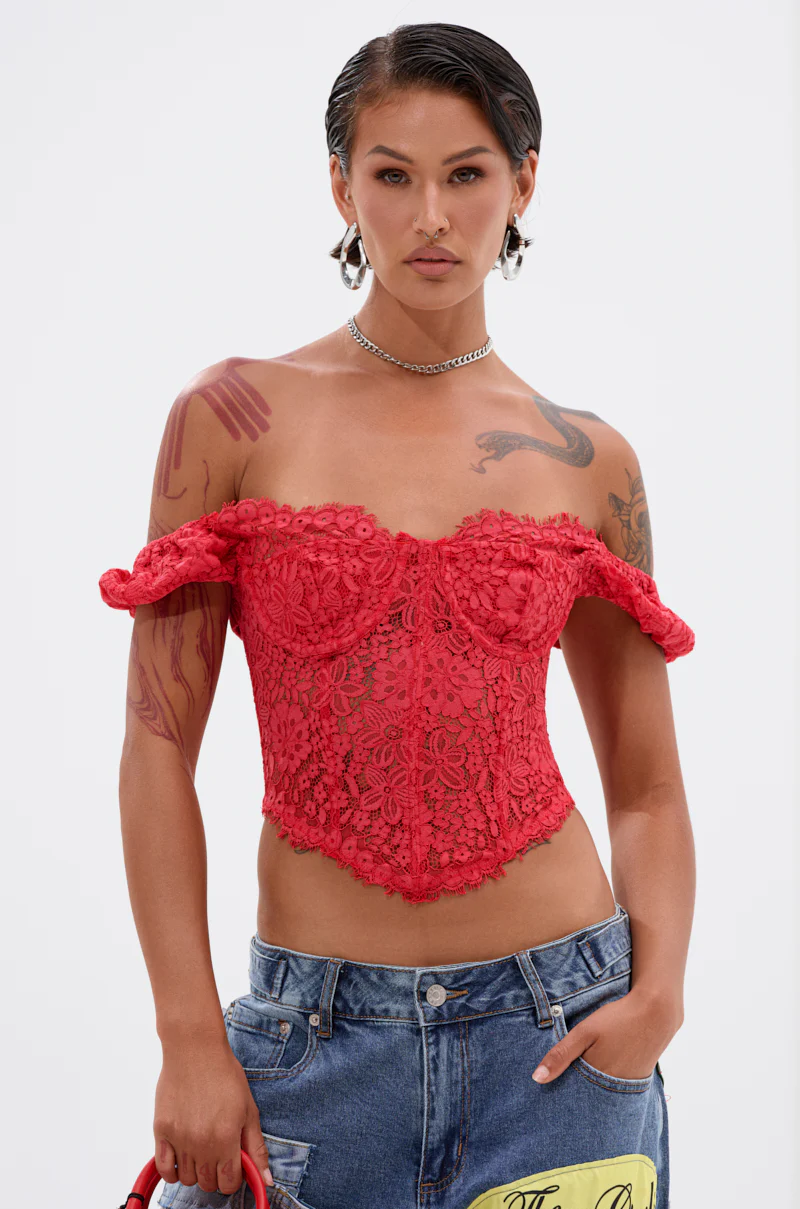 GIRL ON FIRE LACE CORSET - Image 2