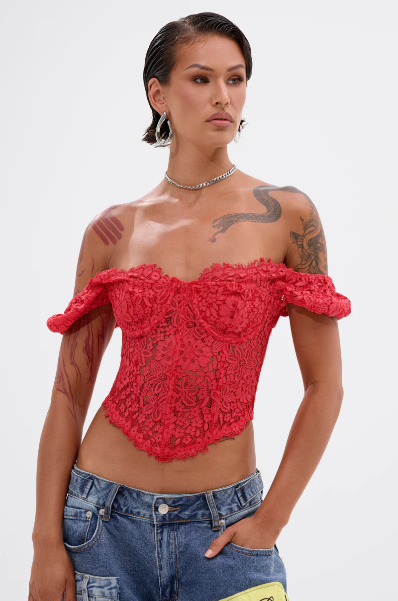 GIRL ON FIRE LACE CORSET - Image 3