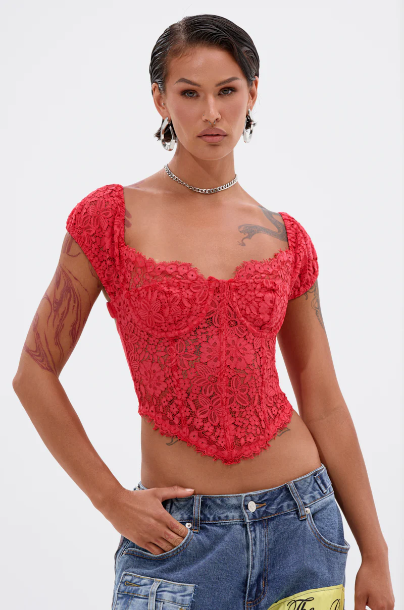 GIRL ON FIRE LACE CORSET - Image 4