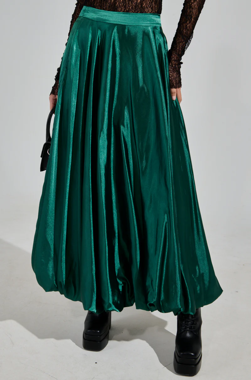 GLOWING MAXI BUBBLE SKIRT - Image 3