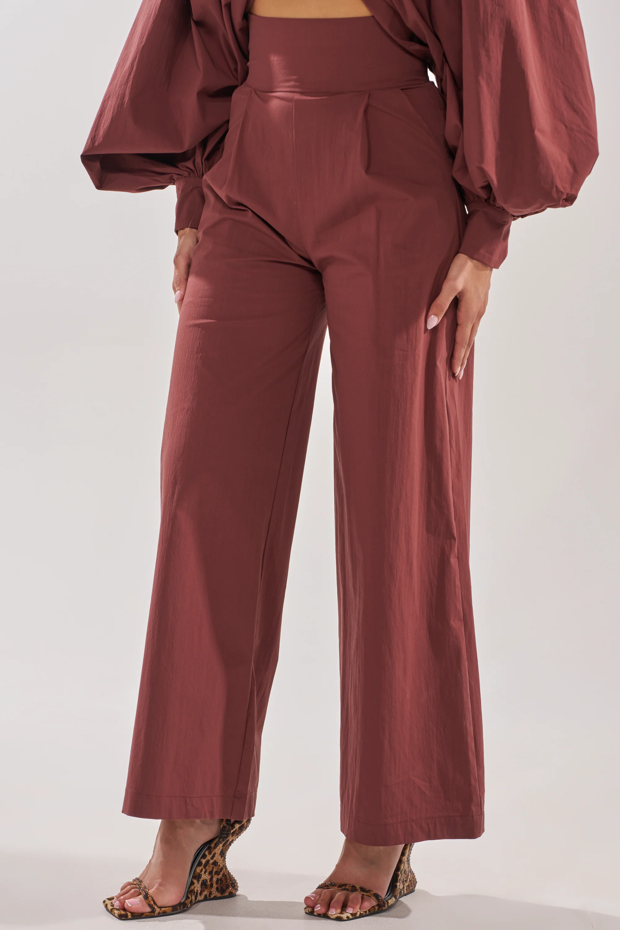 GOLD COAST WIDE LEG PALAZZO PANT IN BROWN - Image 4