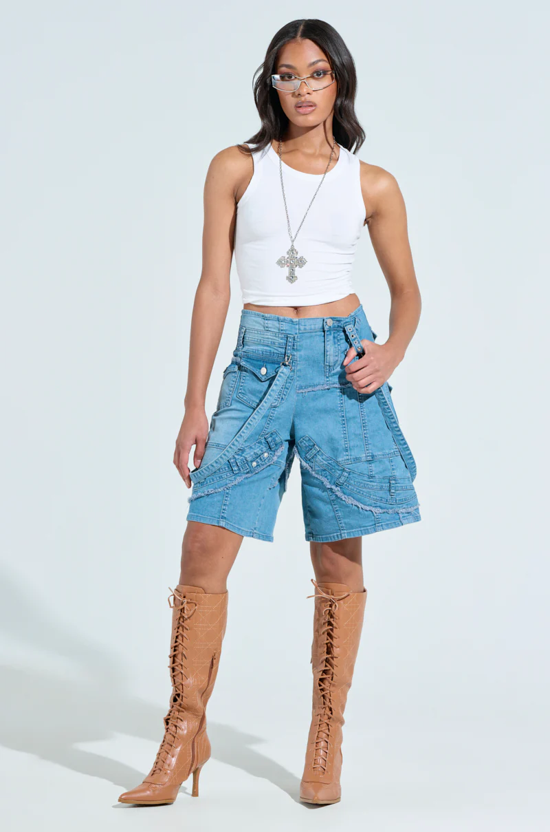 GRAB ME CLOSER DENIM BERMUDA SHORT - Image 7