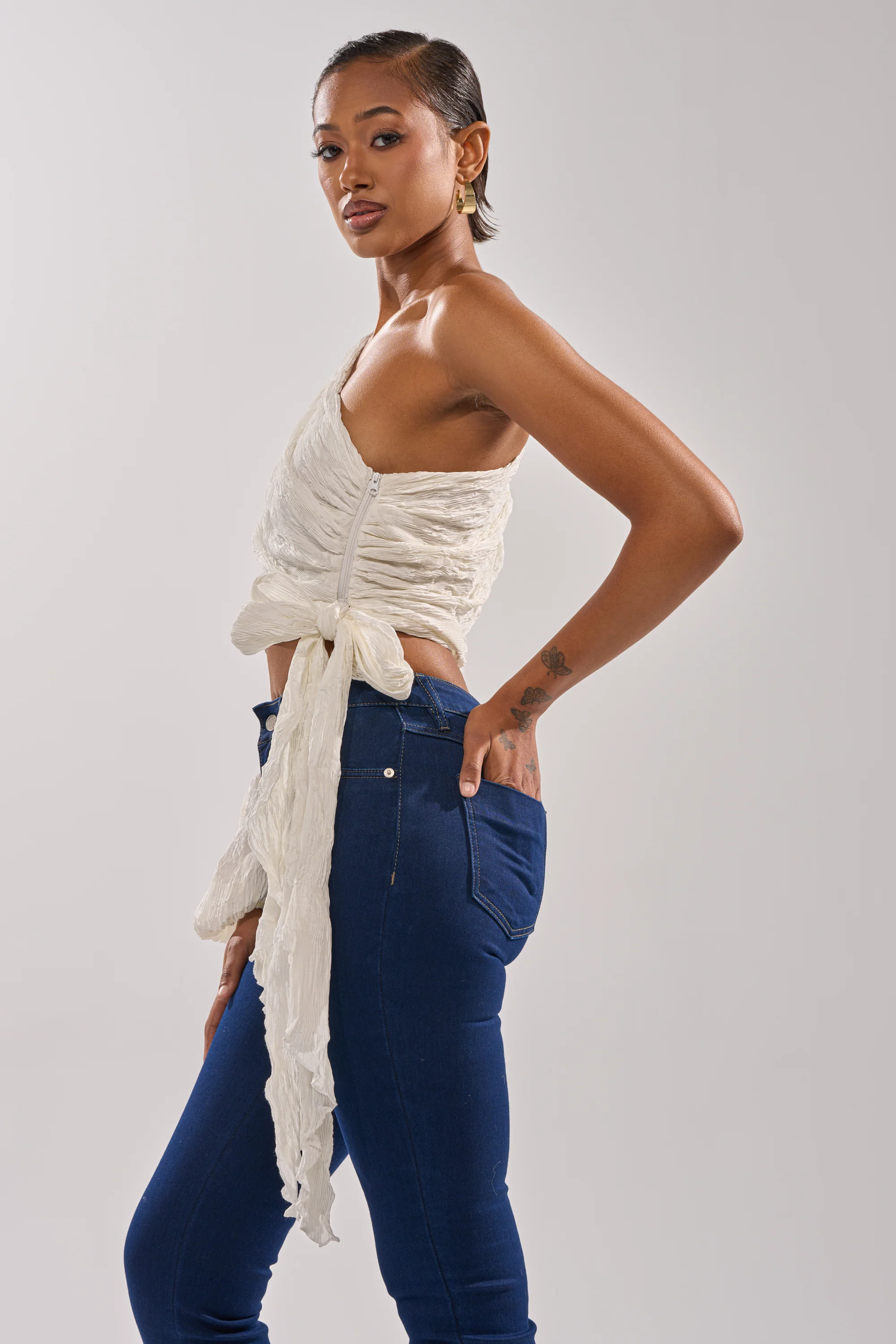 GROOVY BABY SIDE TIE BLOUSE - Image 5