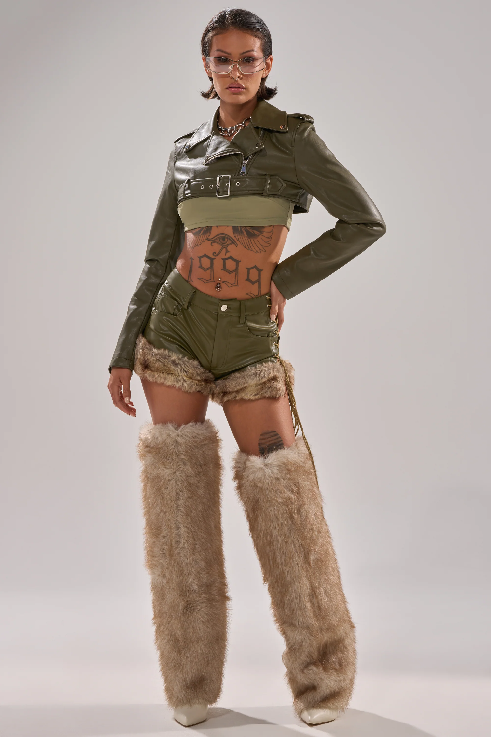 HARLEY LUXE ULTRA CROP MOTO IN OLIVE - Image 6
