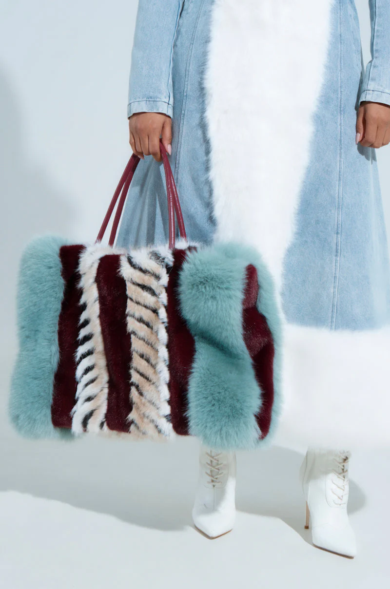 HAVE IT ALL FAUX FUR TOTE - Image 6