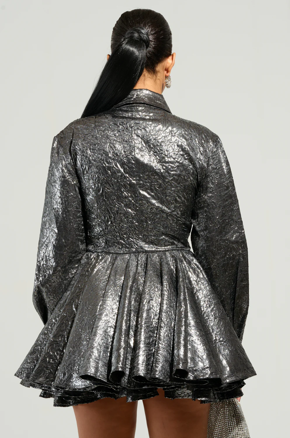 THE IT GIRL SILVER METALLIC MINI DRESS - Image 5