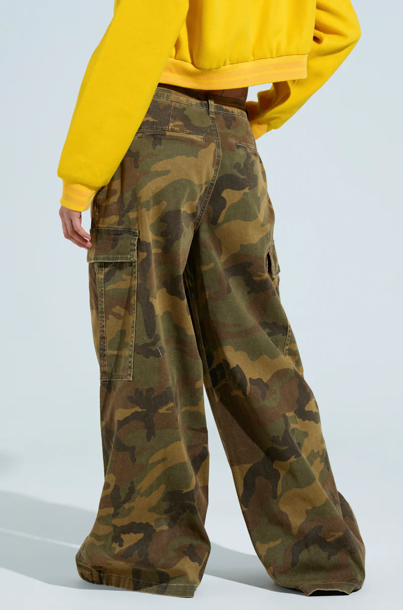 HIDDEN IN PLAIN SIGHT CARGO PANT - Image 4