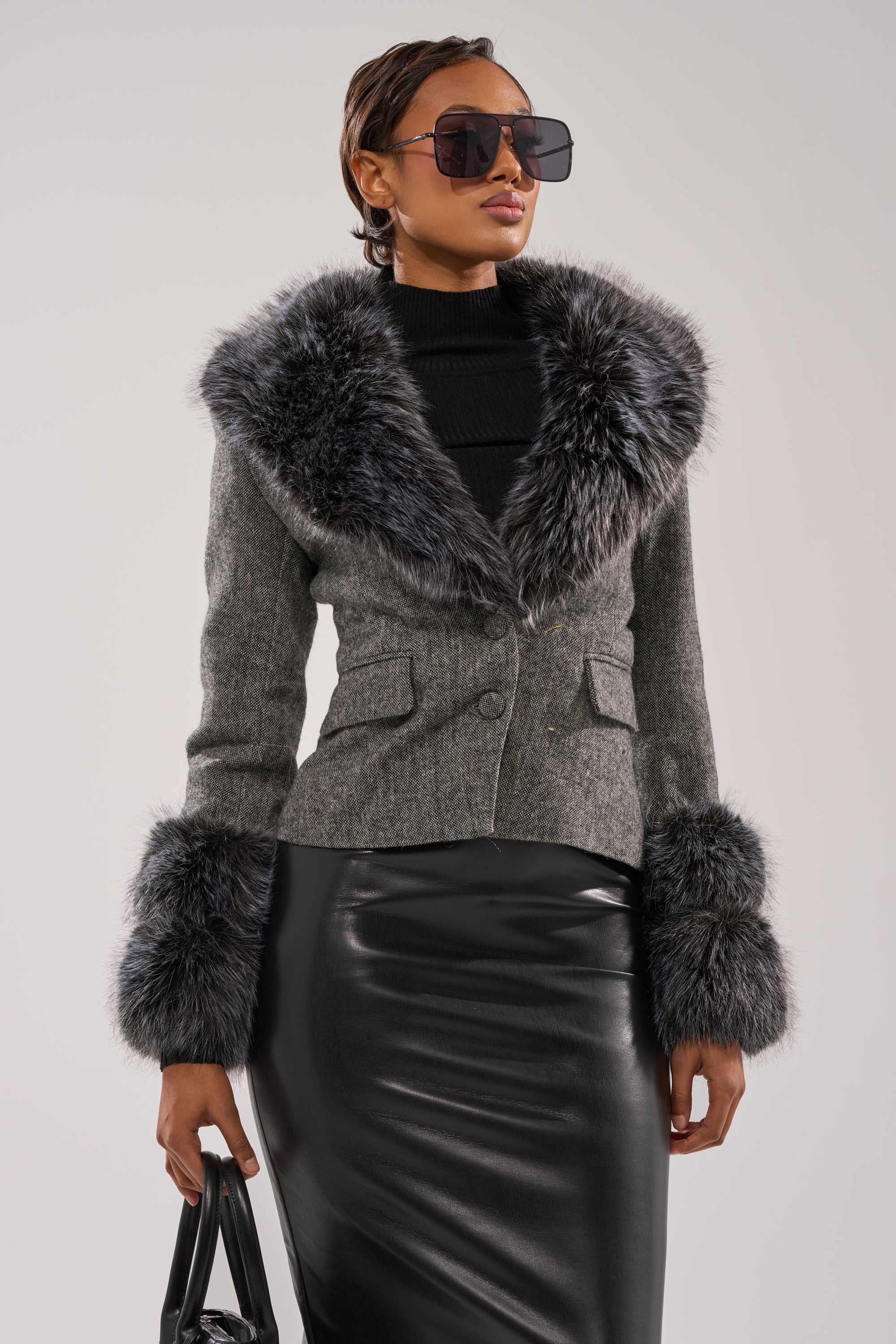 I SEE LONDON FUR TRIM BLAZER - Image 2