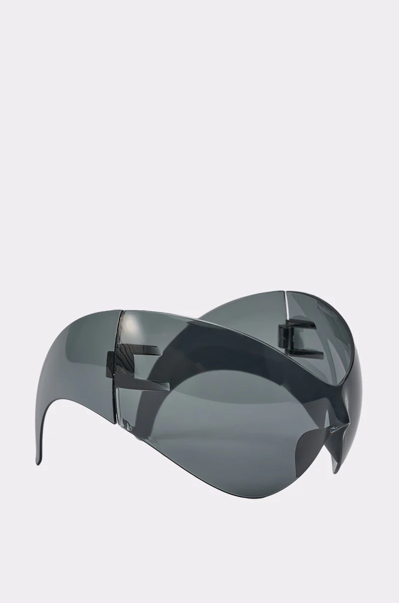 IM BETTER SUNGLASSES - Image 4