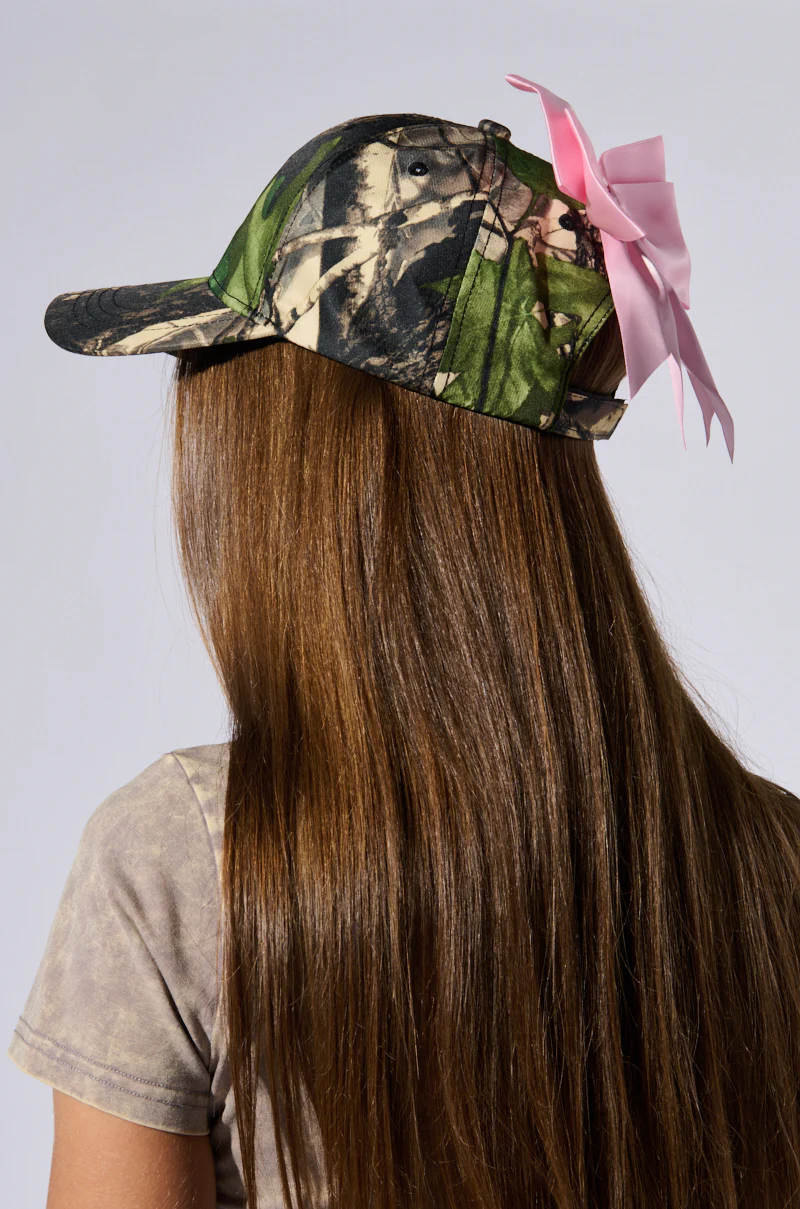 IM LITERALLY OUTSIDE BOW SNAPBACK - Image 2