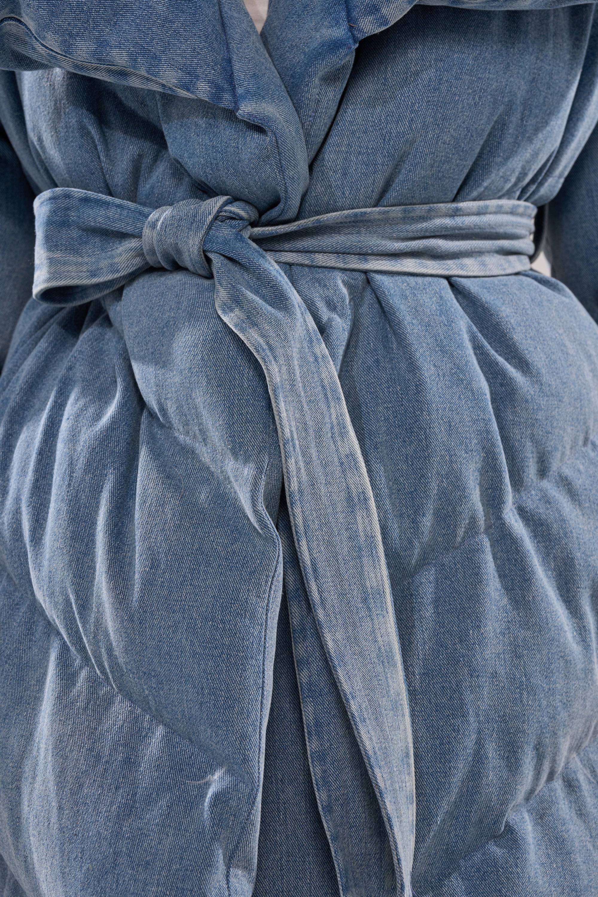 I'M OUTSIDE DENIM PUFFER - Image 9