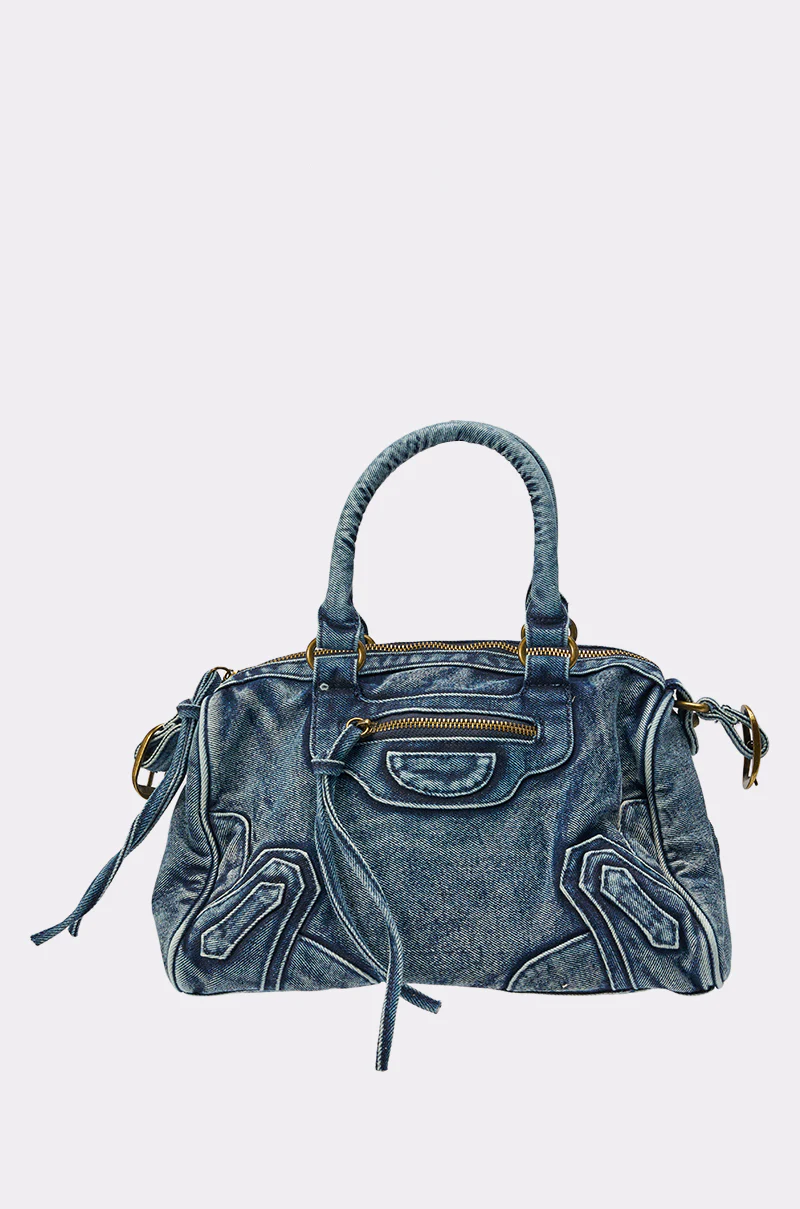 IM THAT GIRL DISTRESSED PURSE - Image 2