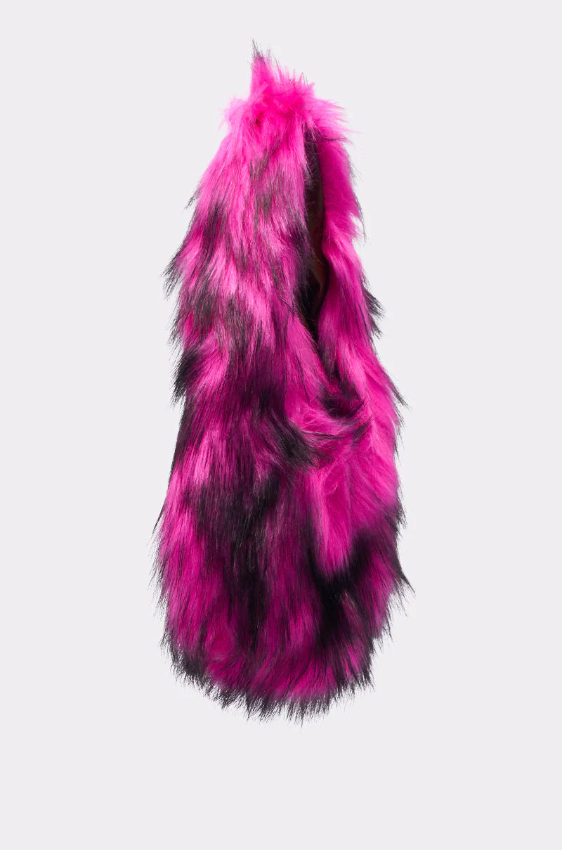 IN NYC FAUX FUR PURSE - Image 3