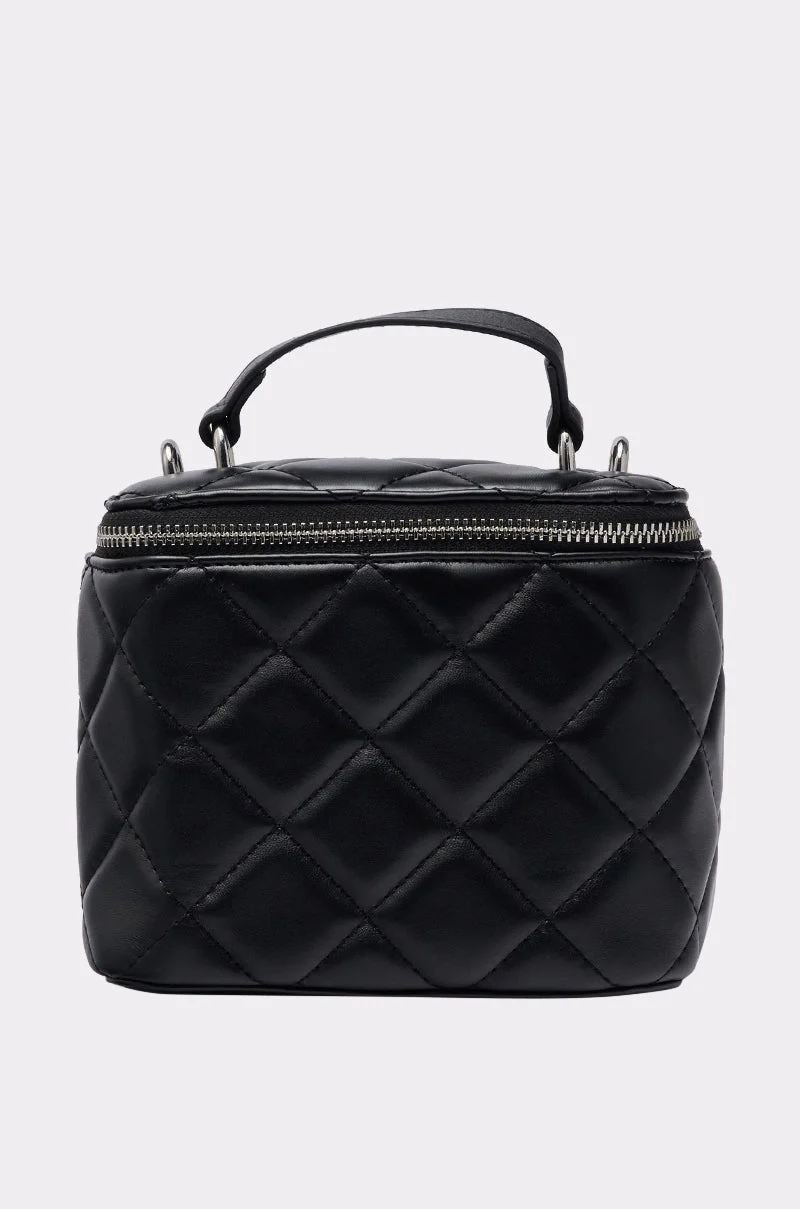 IN PARIS QUILTED PURSE