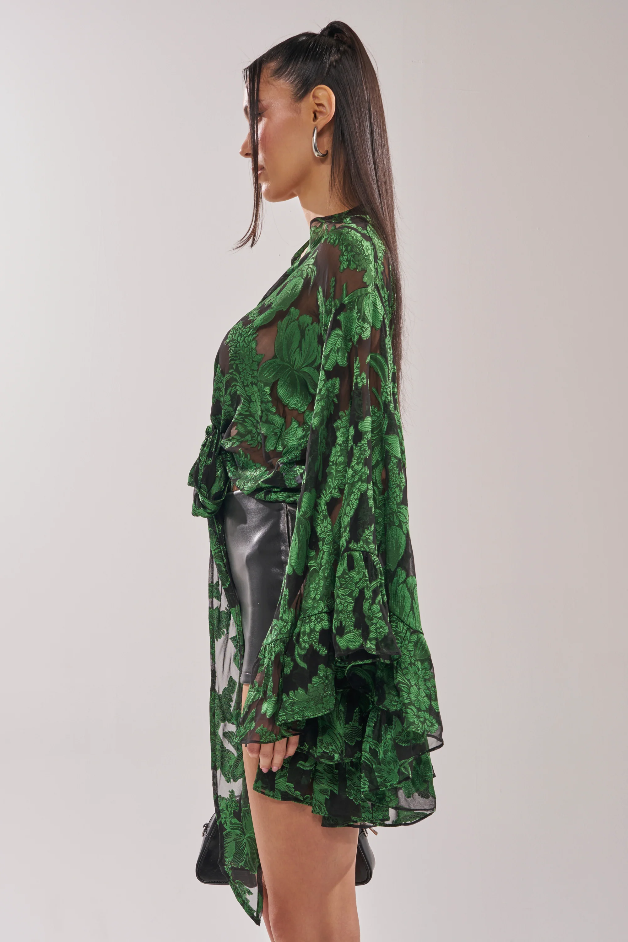 IN THE FEELS LACE BLOUSE - Image 5