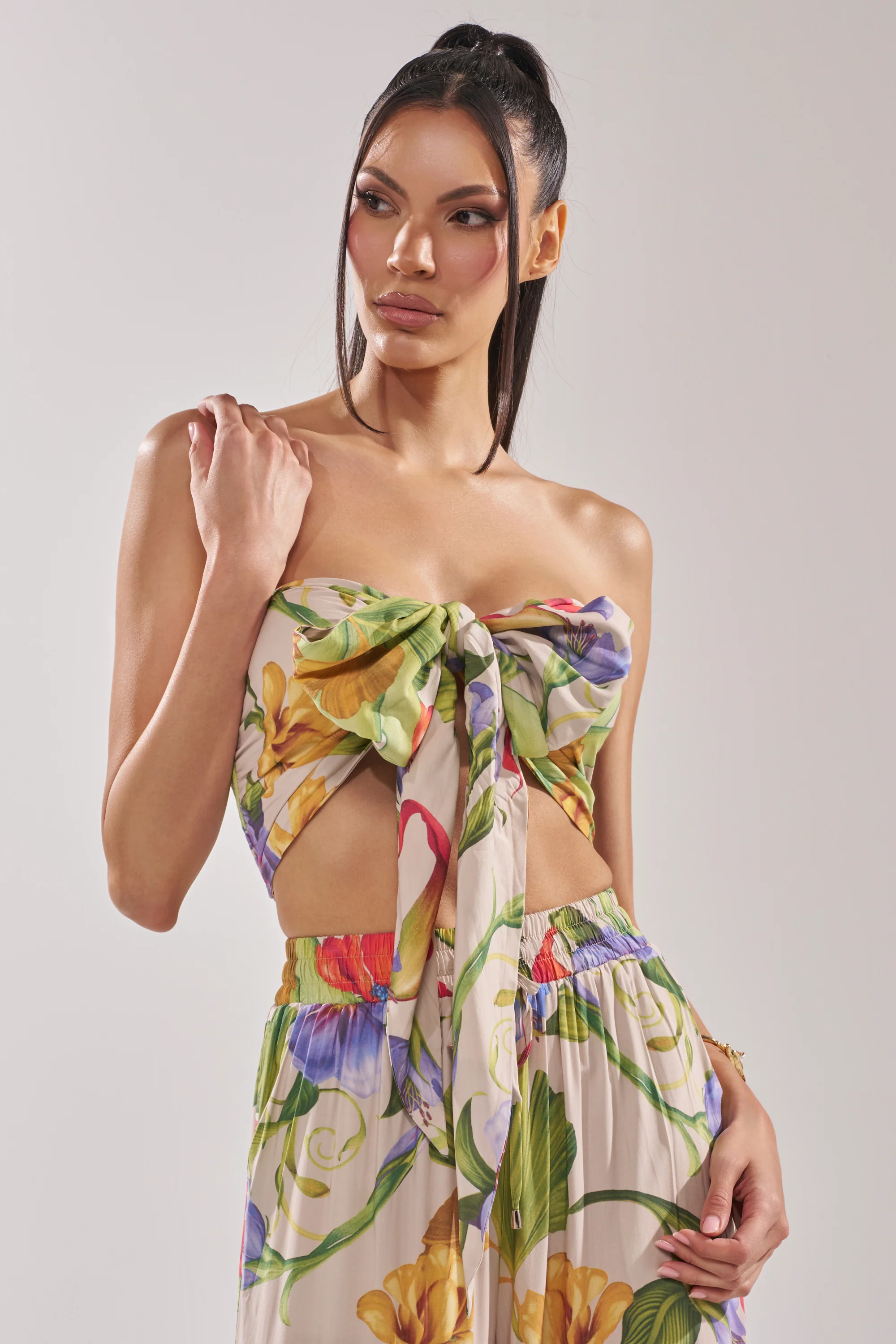 INTO THE GARDEN FLORAL BLOUSE - Image 2