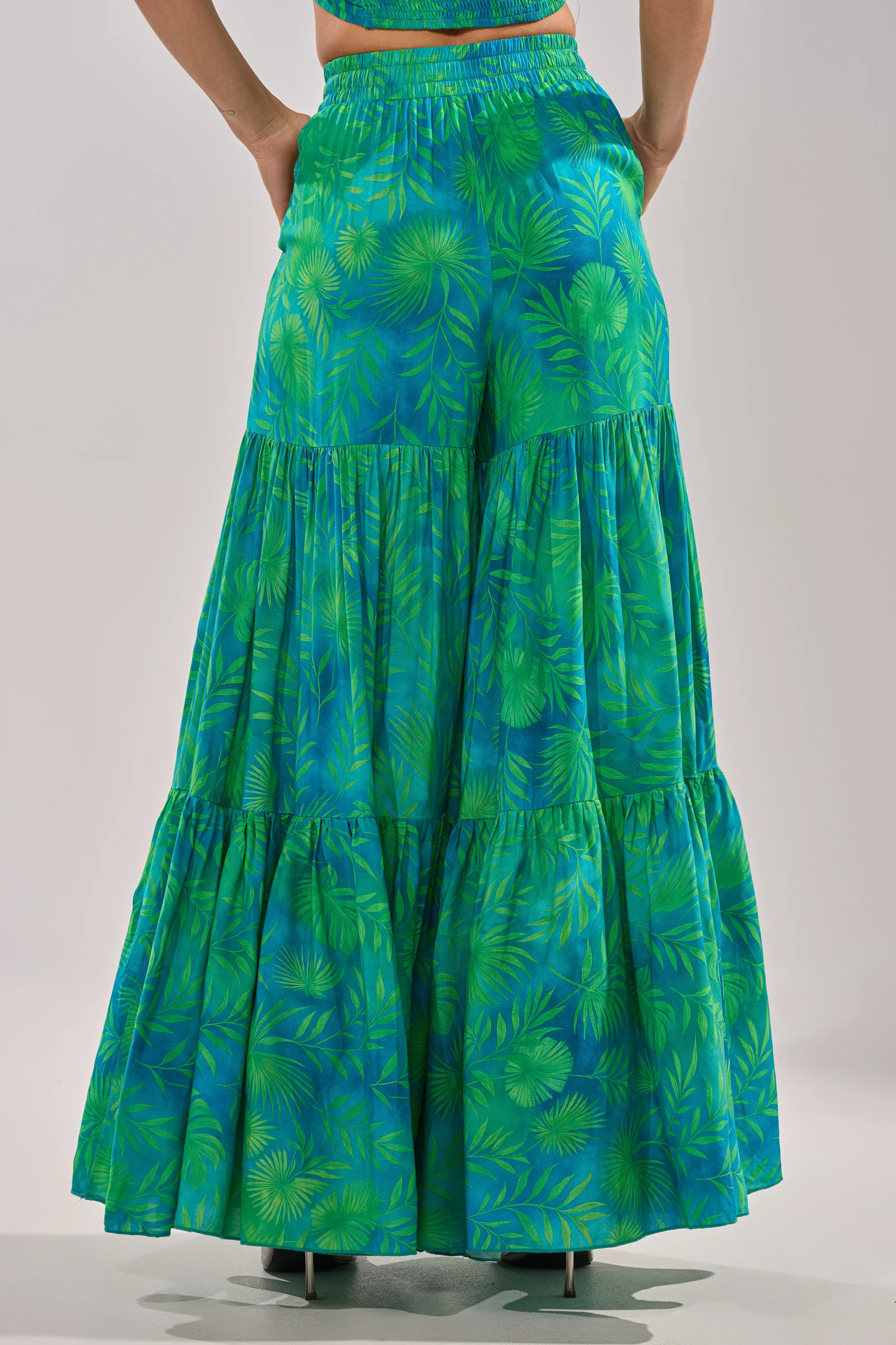 INTO THE GARDEN PALAZZO PANT IN GREEN - Image 7