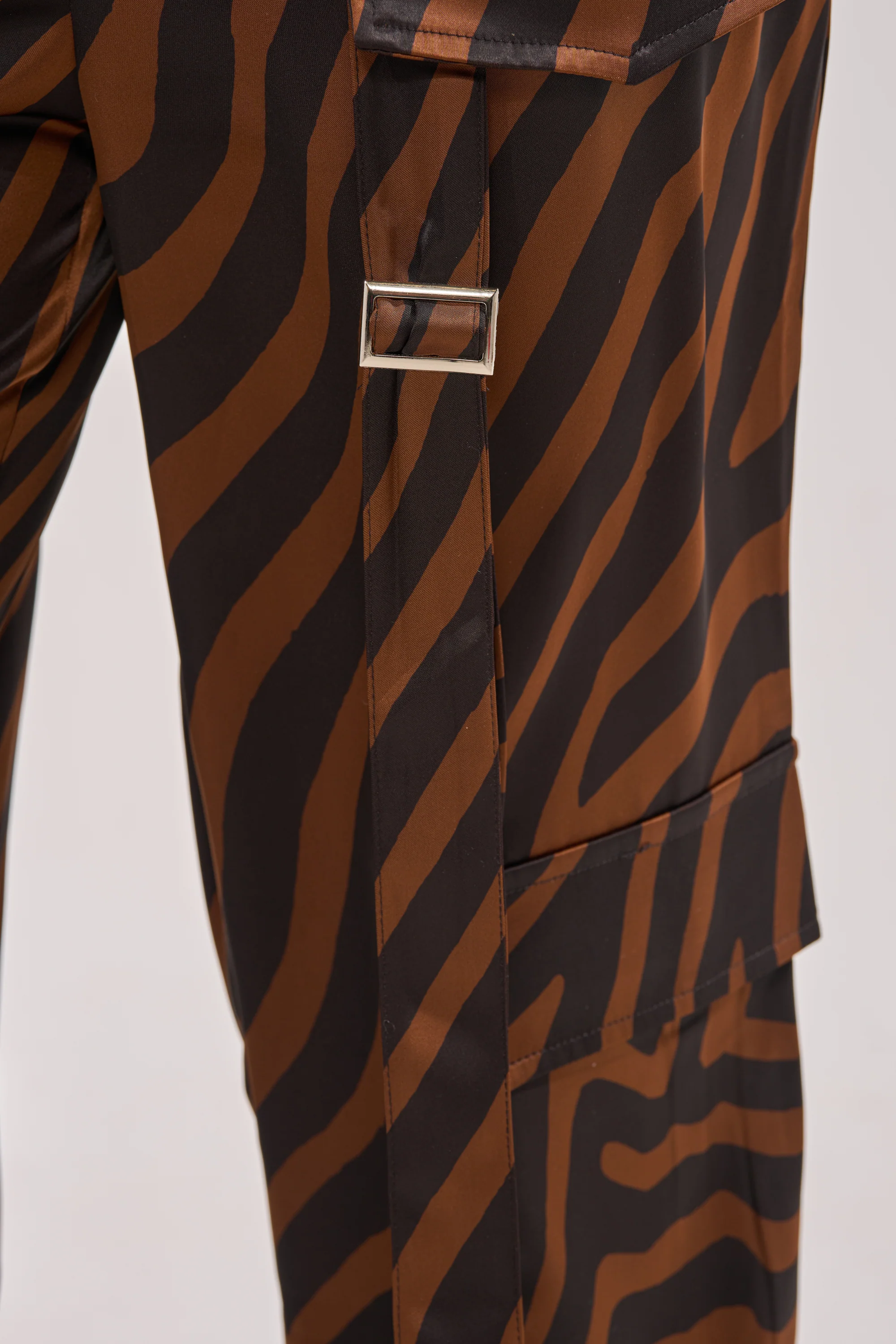 INTO THE WILD ZEBRA TROUSER - Image 9