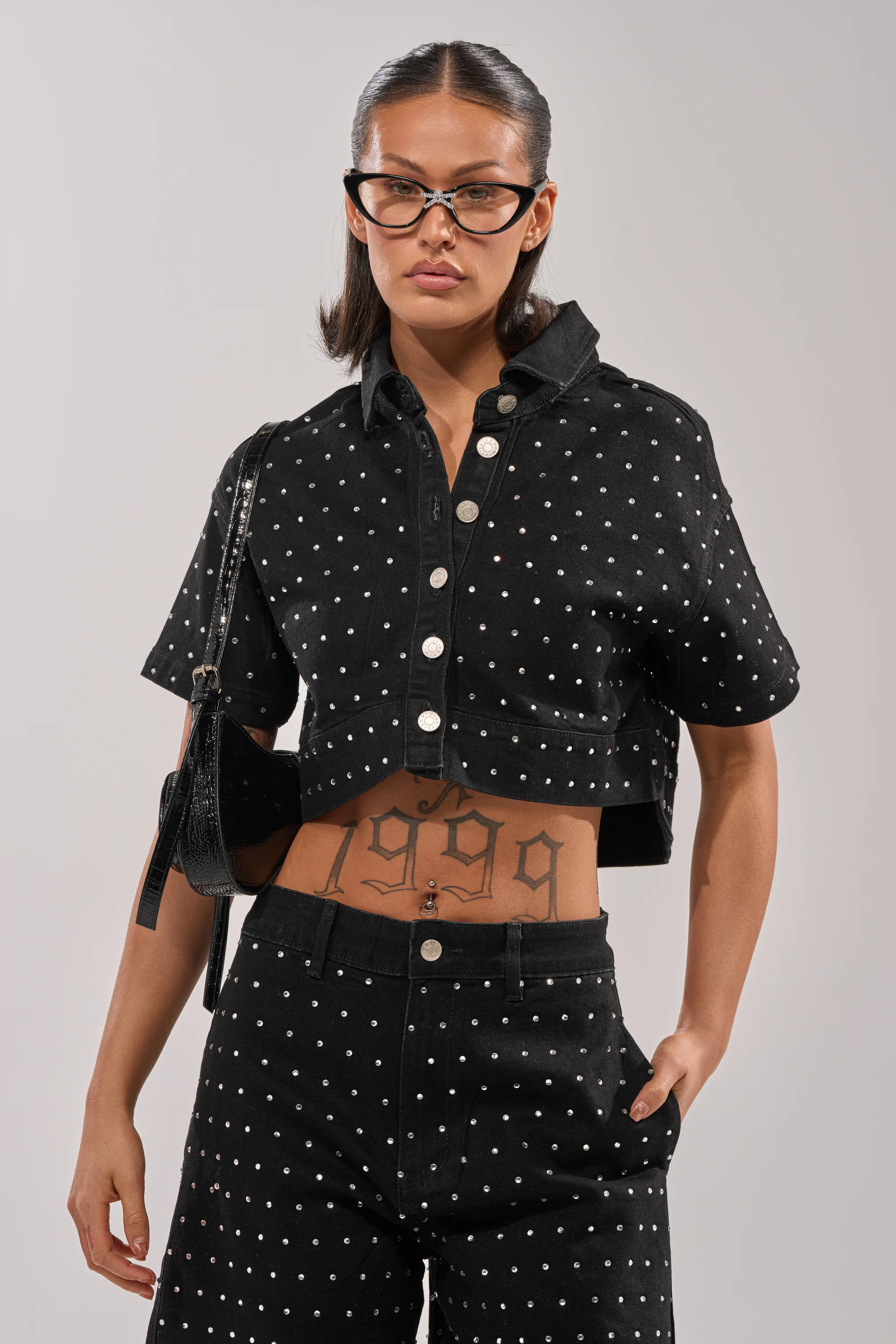 ITS GIVING DENIM RHINESTONE BUTTON DOWN