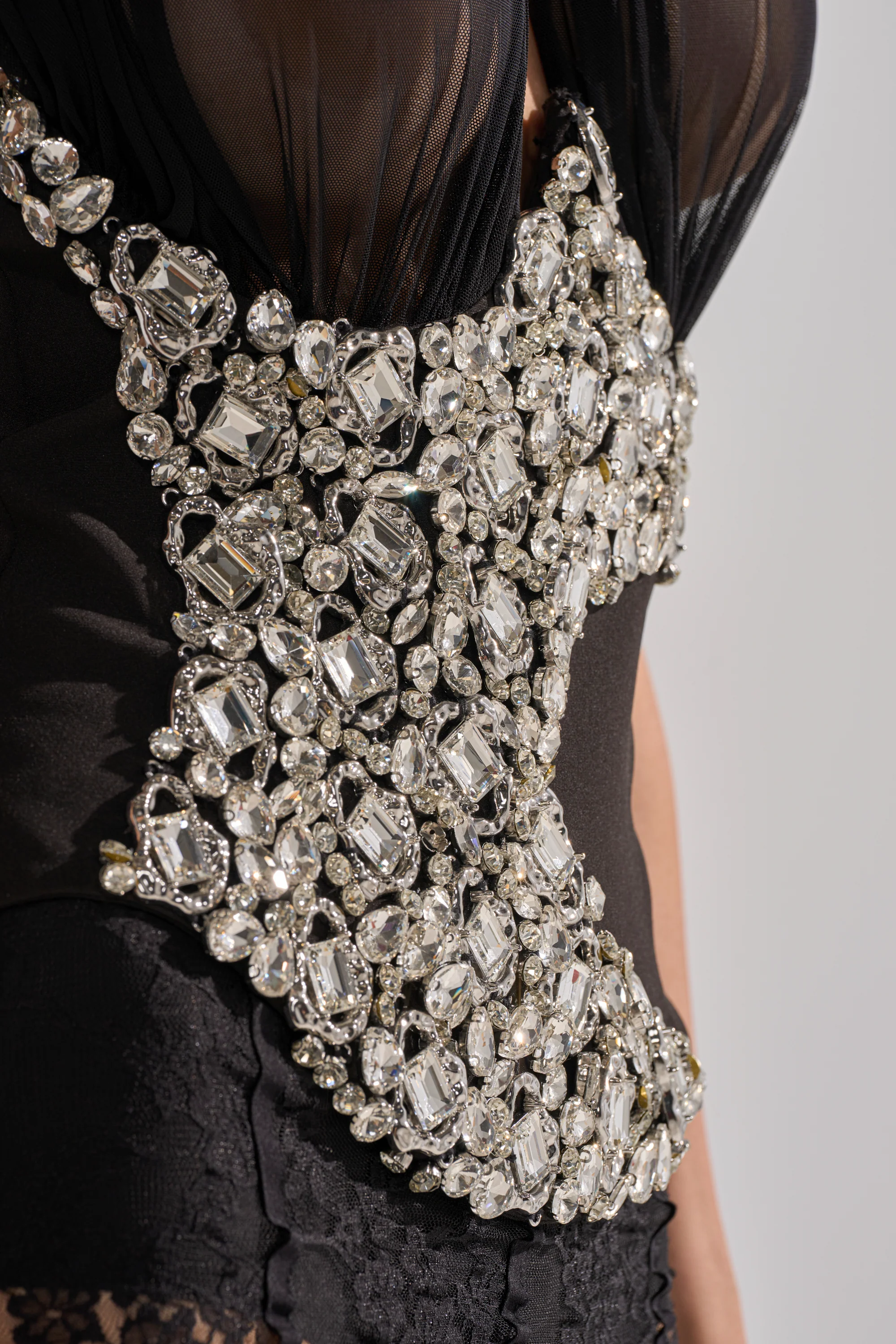 JEWELED CROSSOVER HALTER NECK CORSET - Image 8