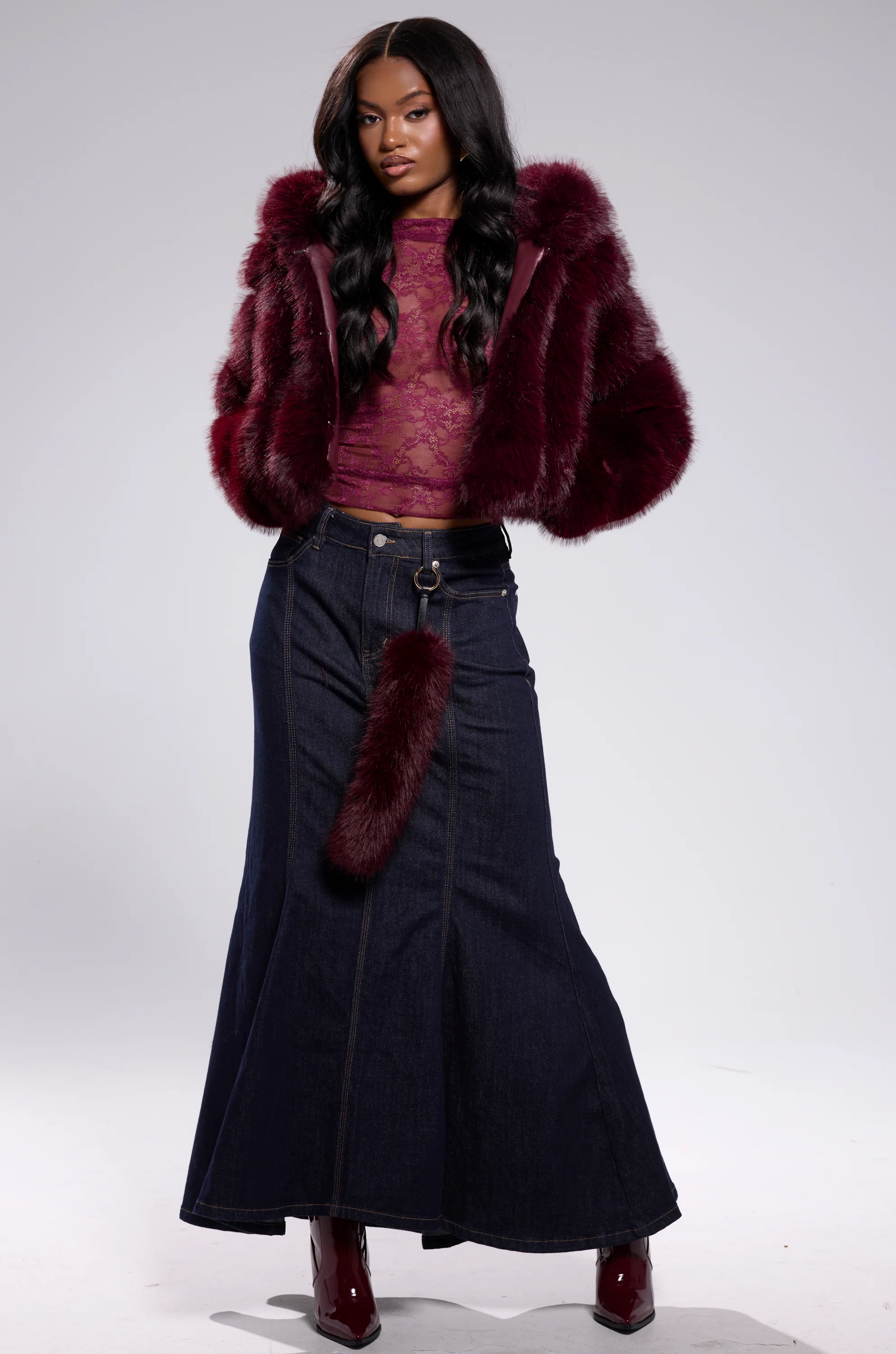 JOLENE FAUX FUR COAT IN BURGUNDY - Image 9