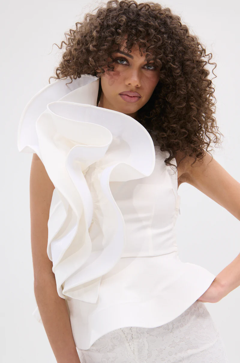 JULIETTE EXAGERATD RUFFLE BLOUSE - Image 3