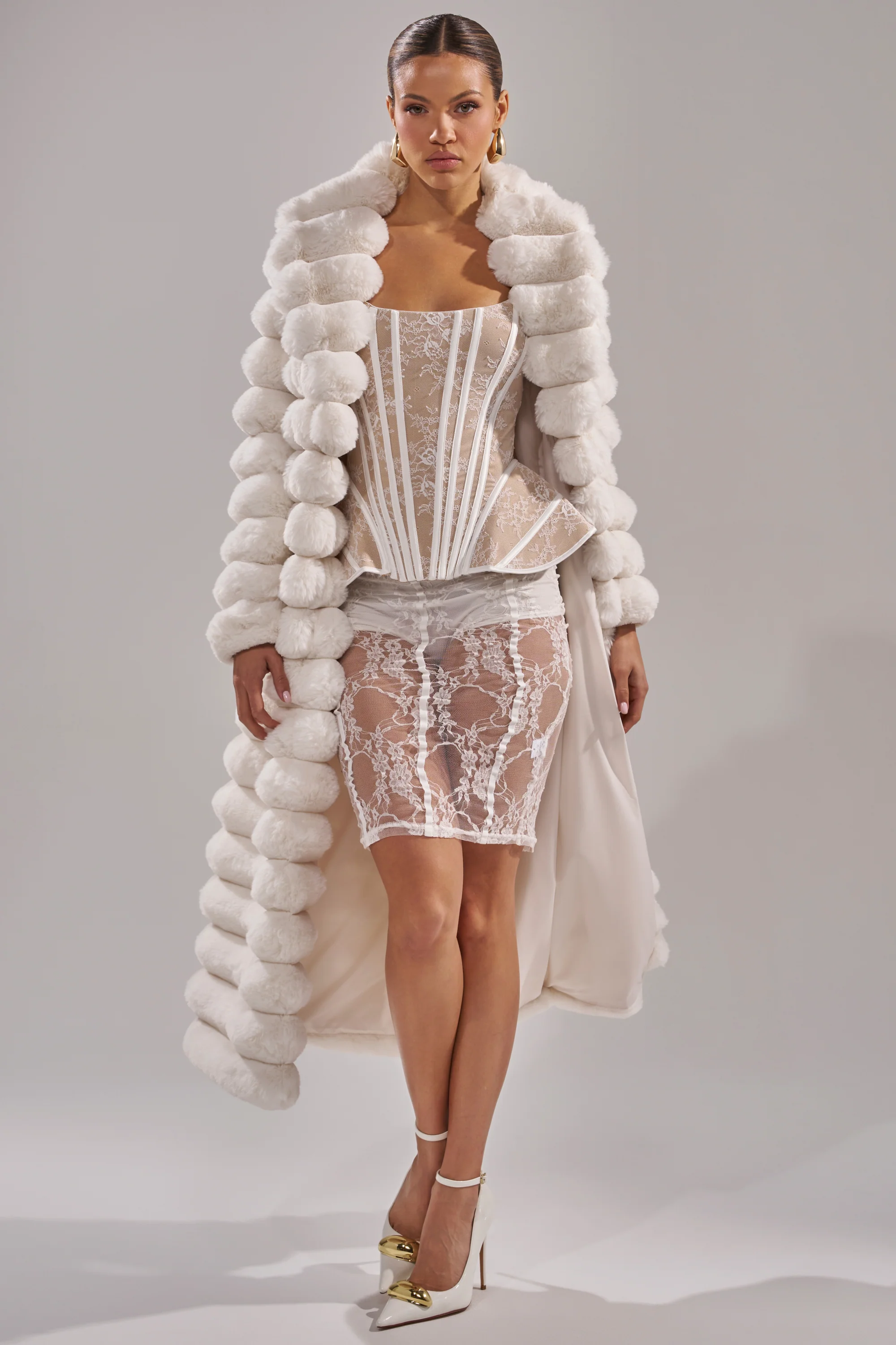 JUST A GIRL LACE CORSET IN WHITE - Image 5