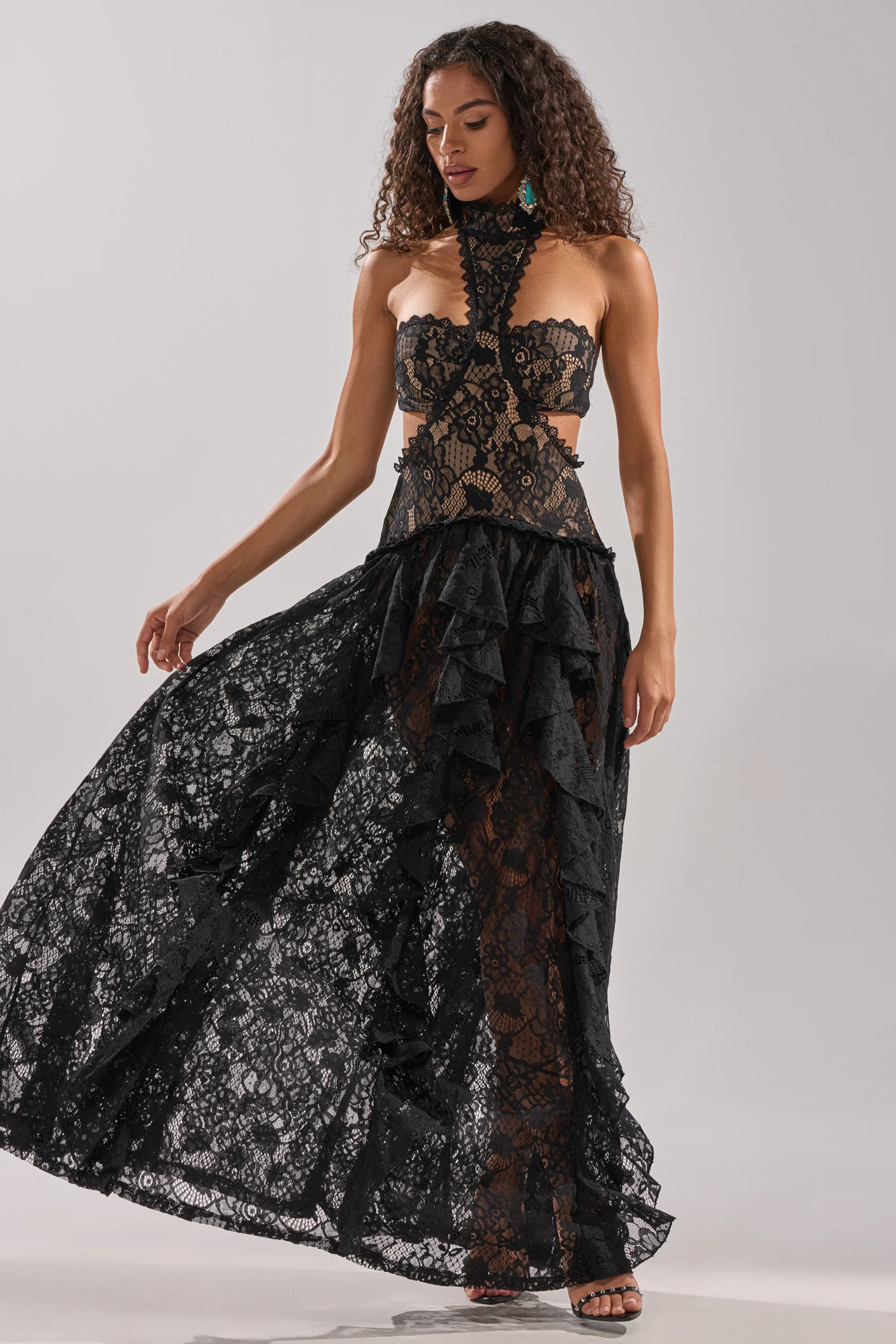 KYLA LACE MAXI DRESS IN BLACK - Image 3