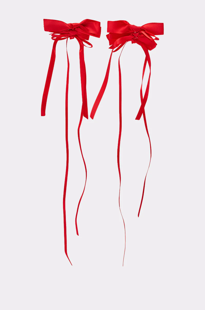 LACED UP EARRING - Image 3
