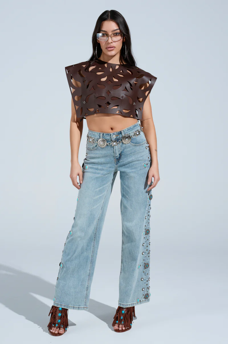 LAY LOW CUT OUT BLOUSE - Image 9