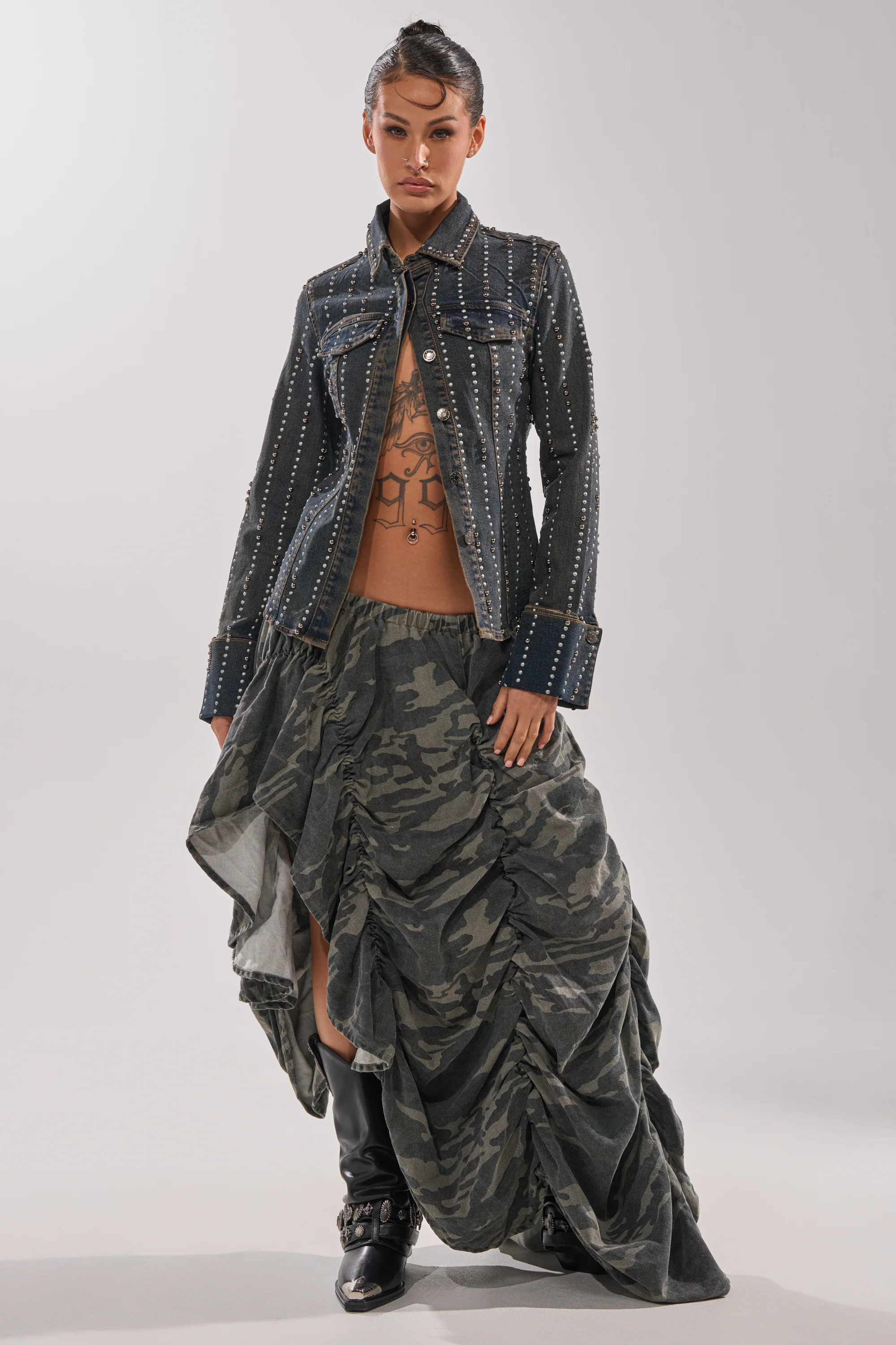 LETS CHANGE IT UP RUCHED MIDI SKIRT IN CAMO - Image 4